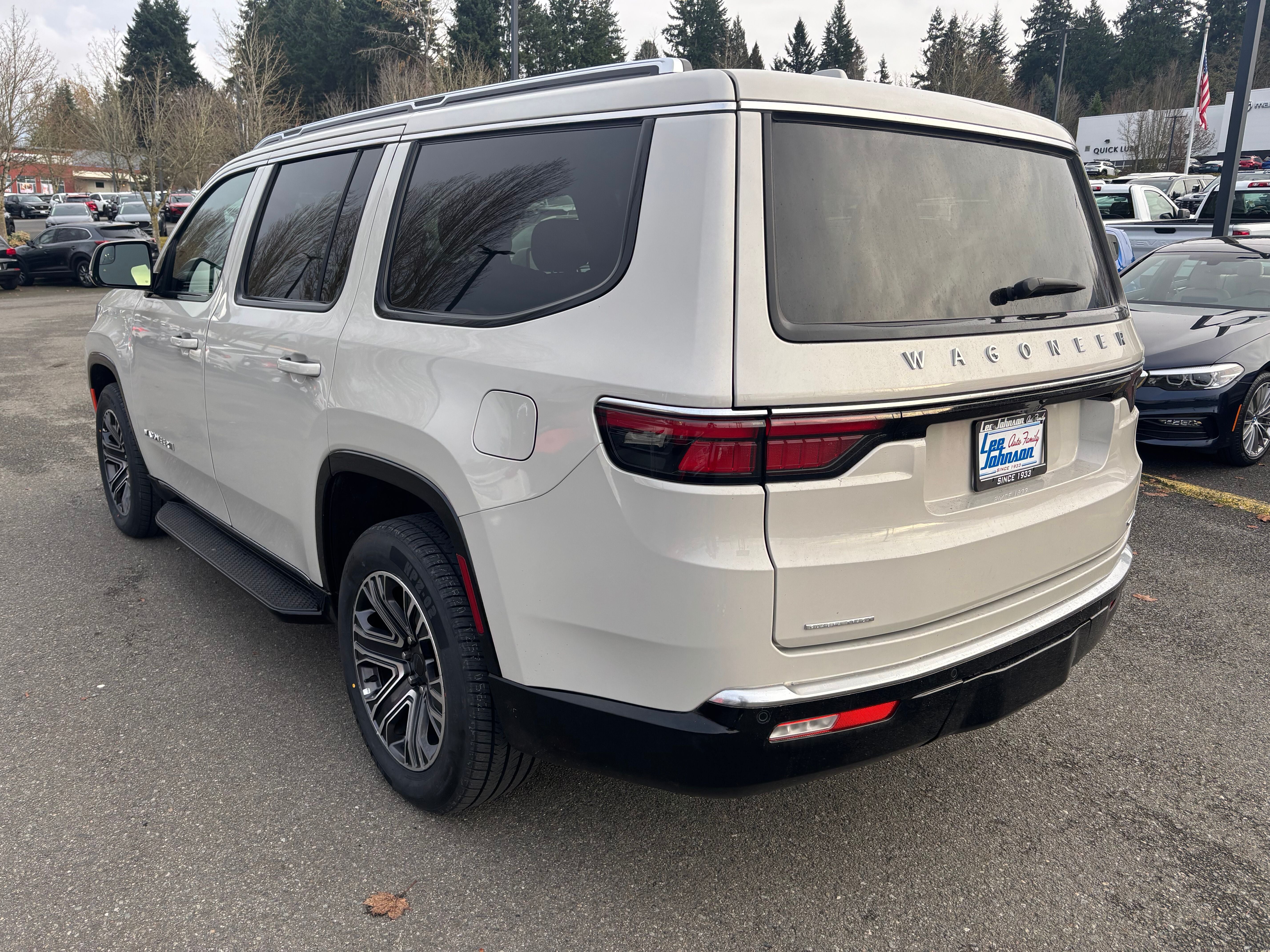 2022 Jeep Wagoneer Series III