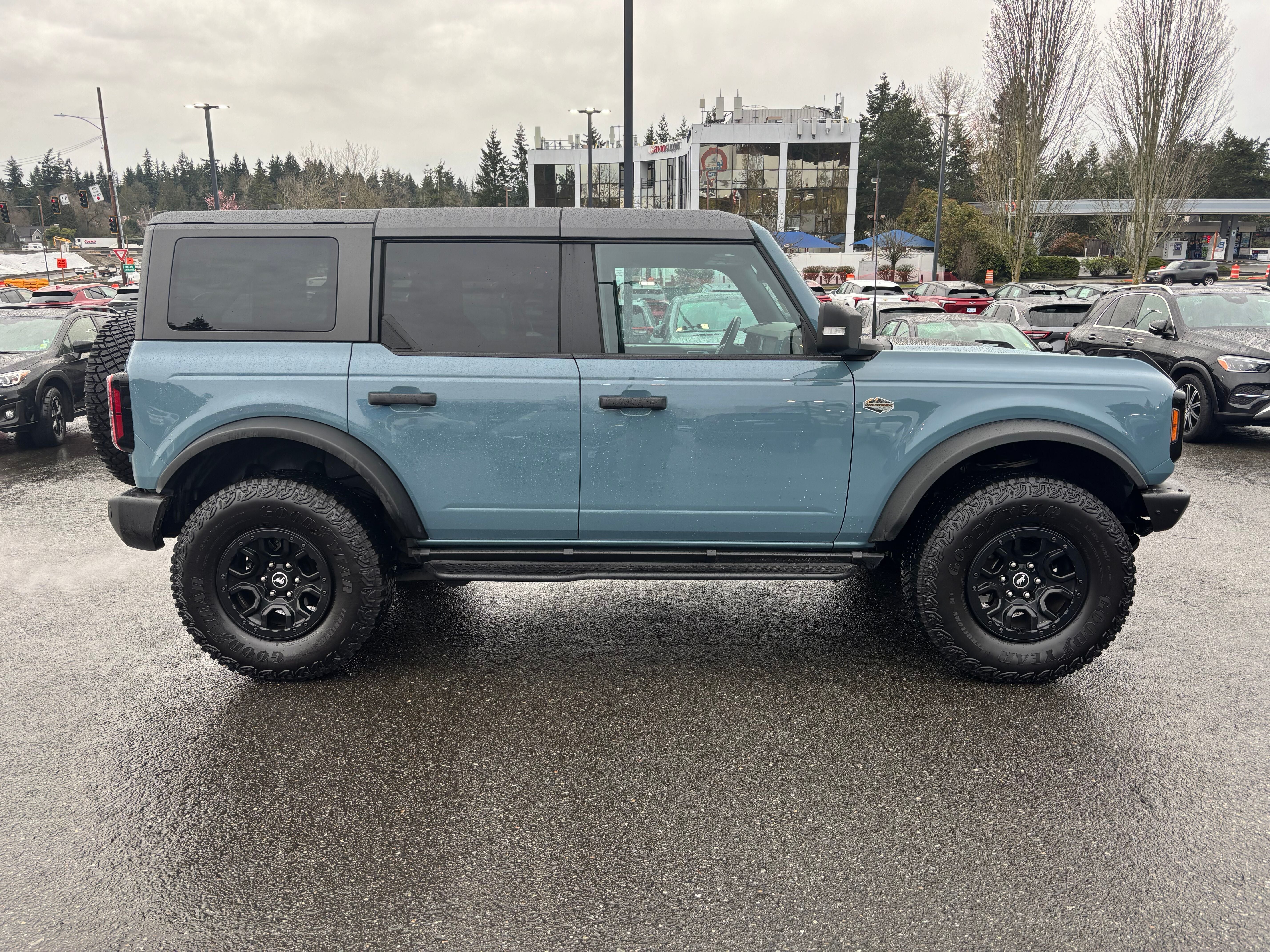 2022 Ford Bronco Base