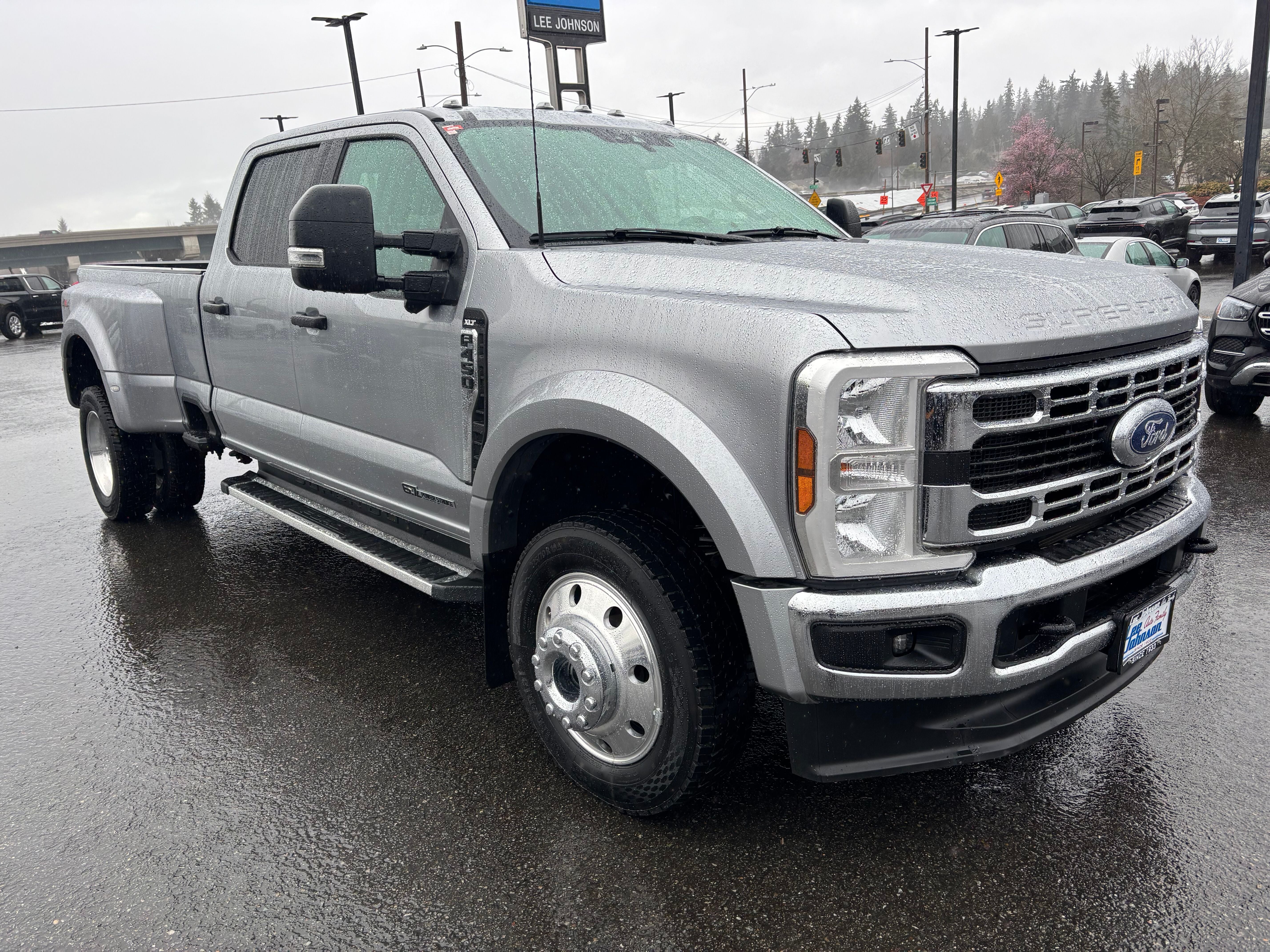 2024 Ford Super Duty F-450 DRW XL