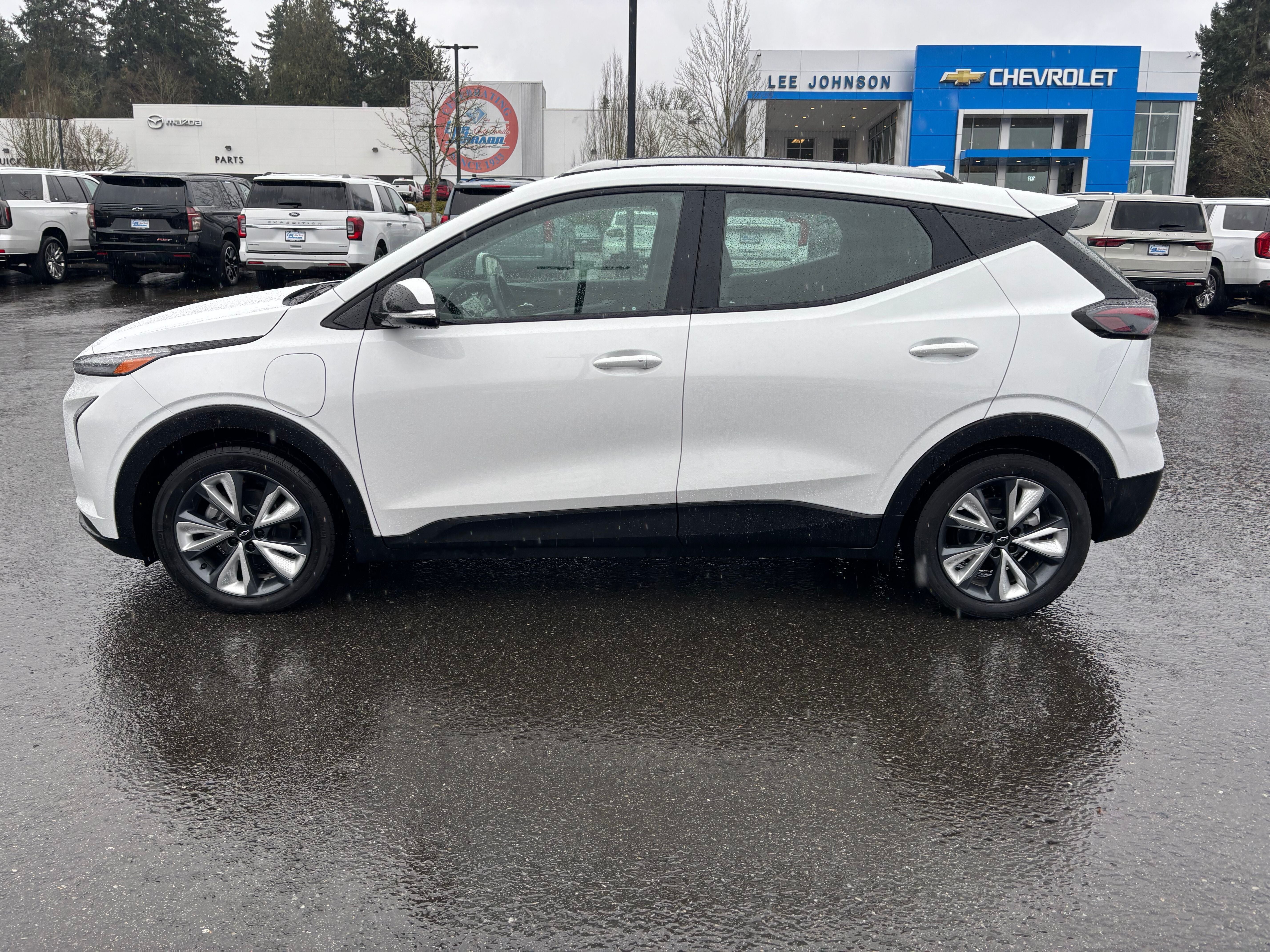 2023 Chevrolet Bolt EUV LT
