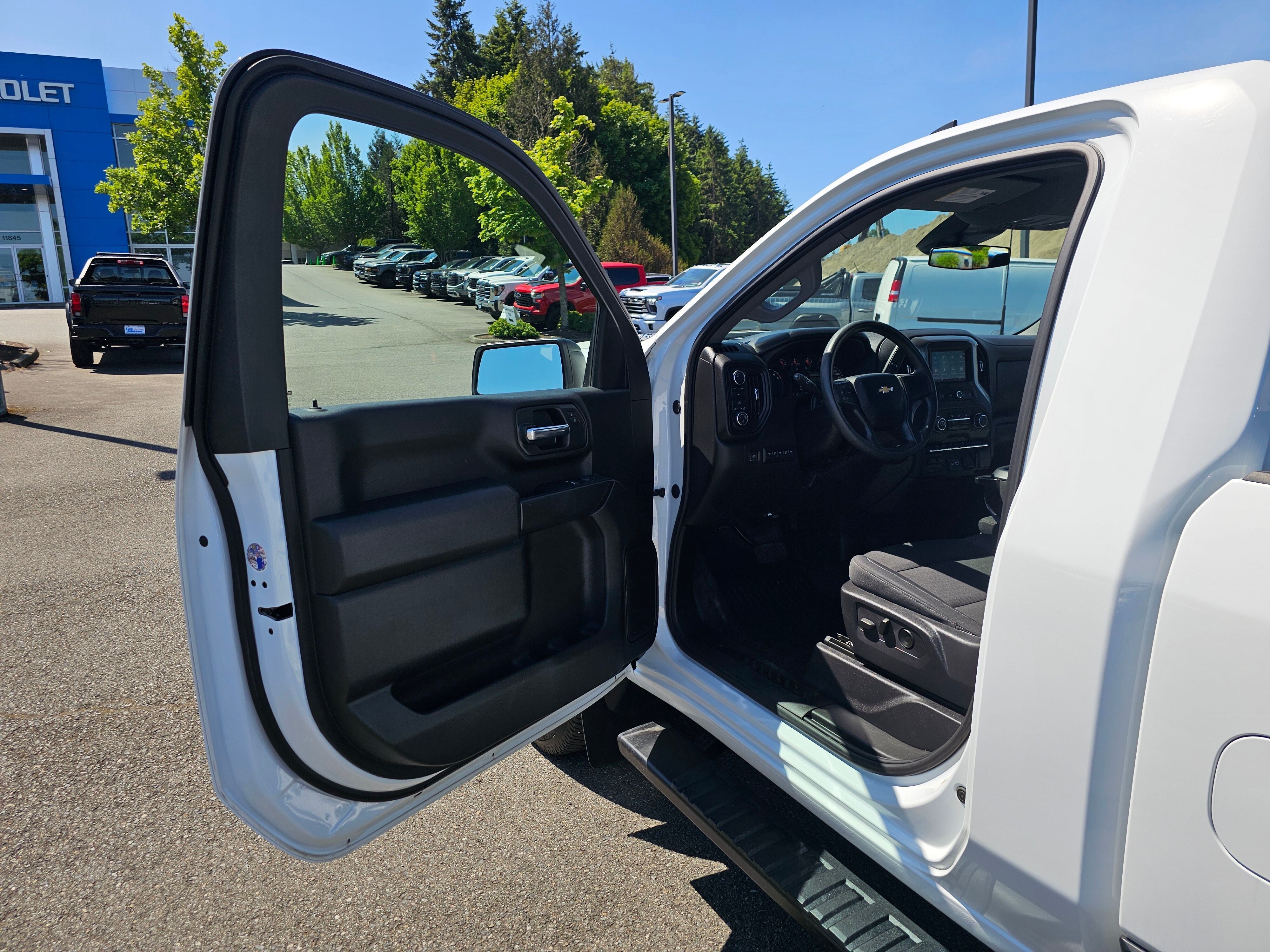 2024 Chevrolet Silverado 3500 HD WT
