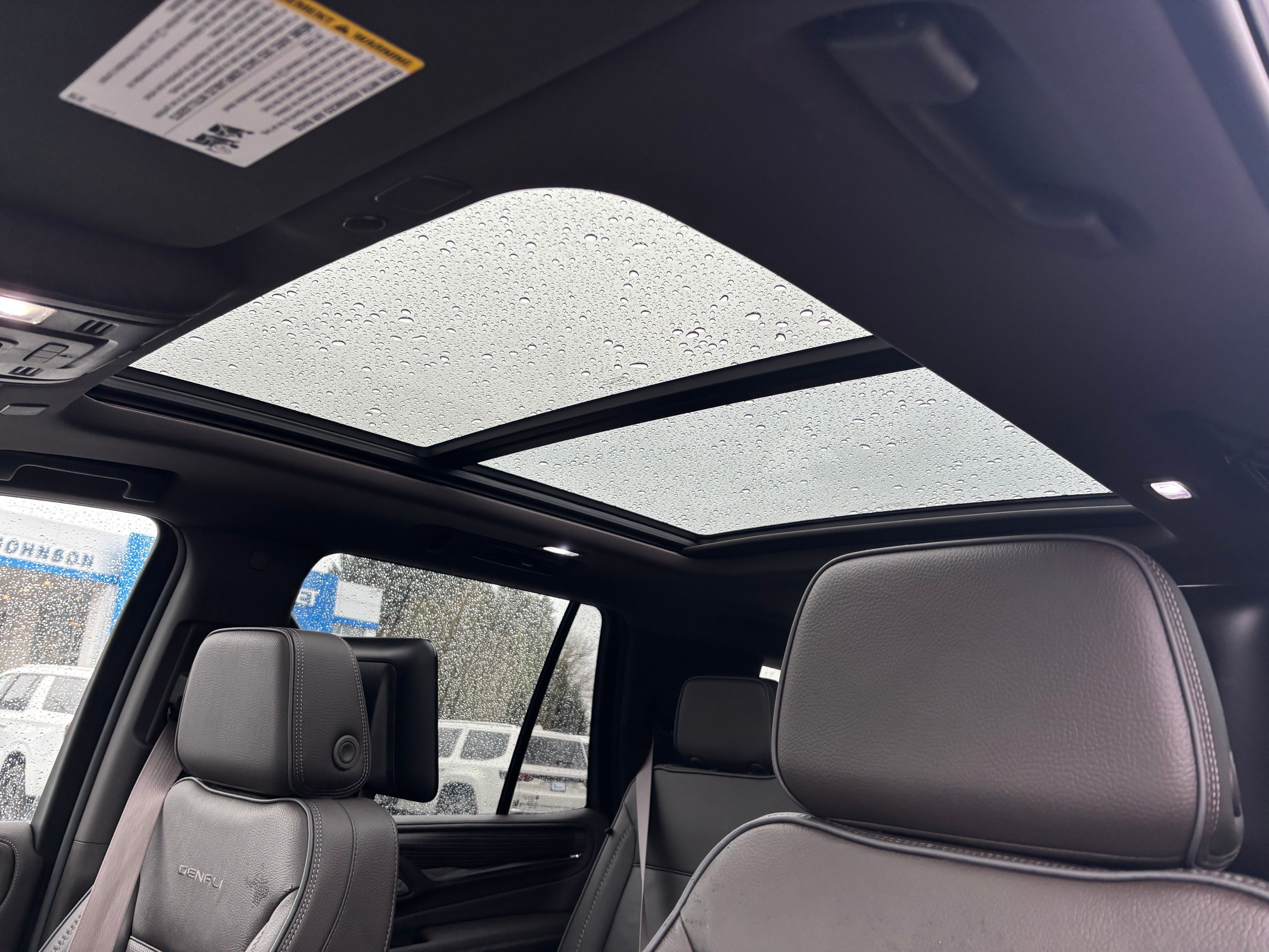 2023 GMC Yukon Denali