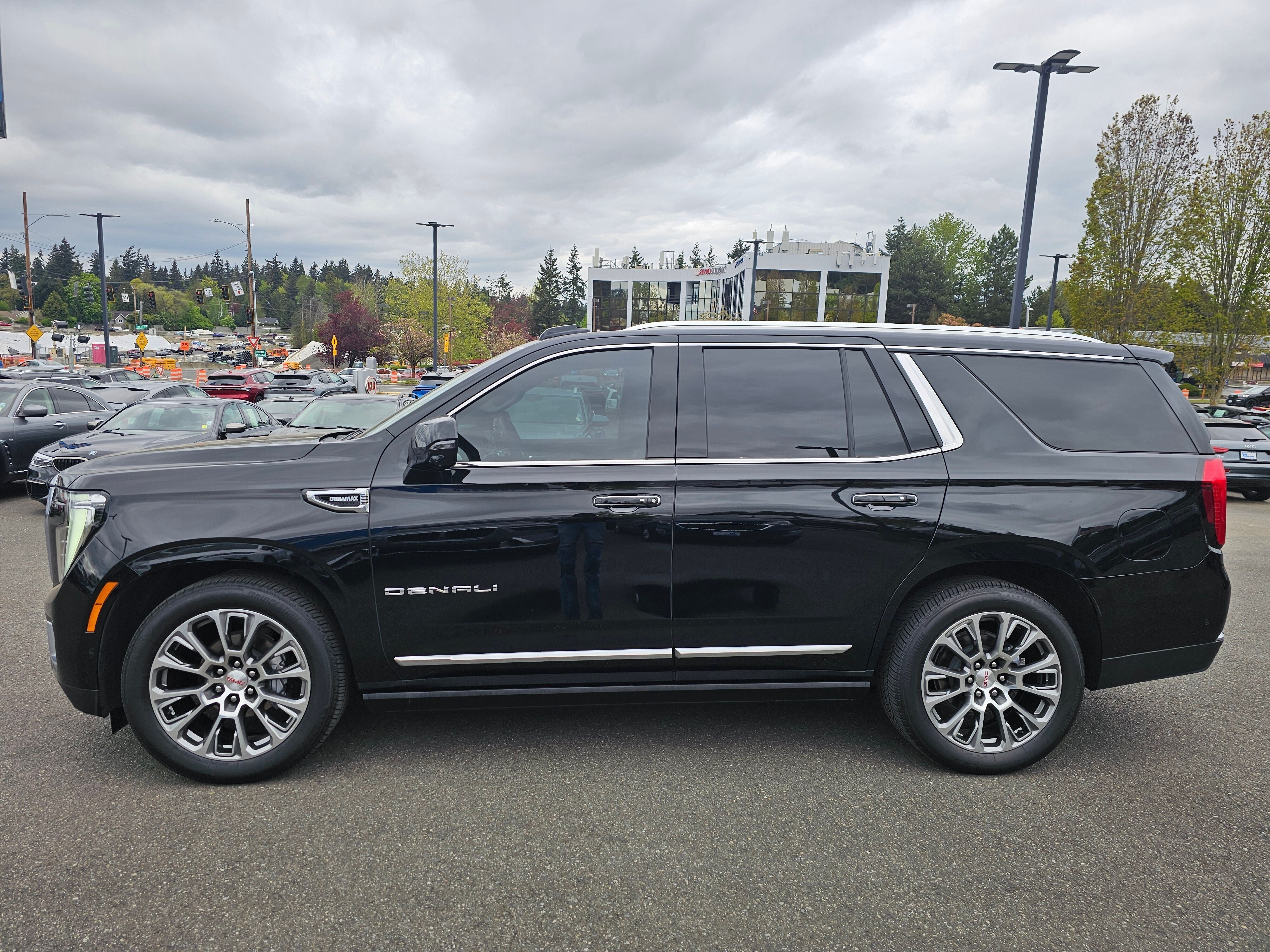 2025 GMC Yukon Denali
