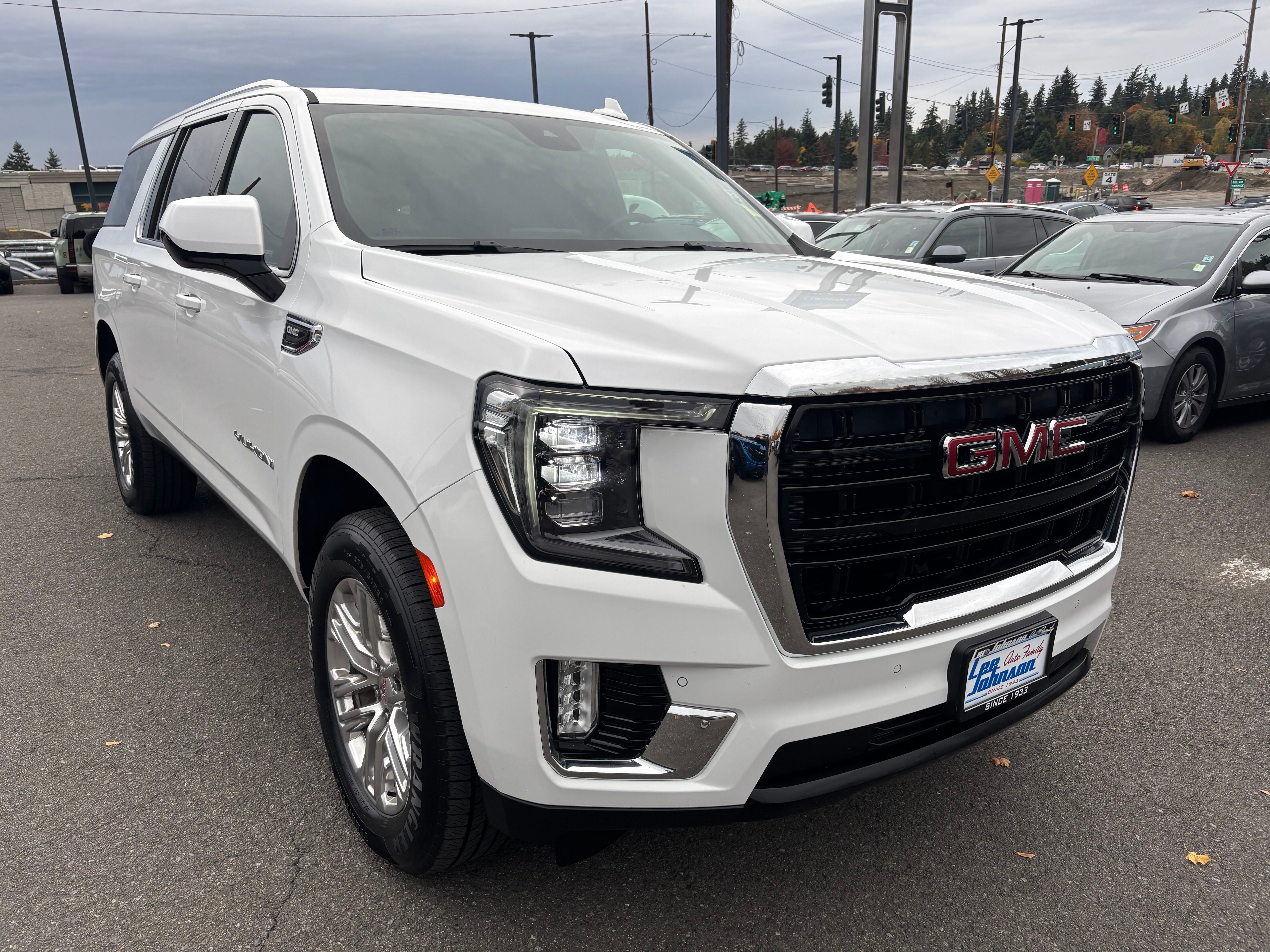 2024 GMC Yukon XL SLE