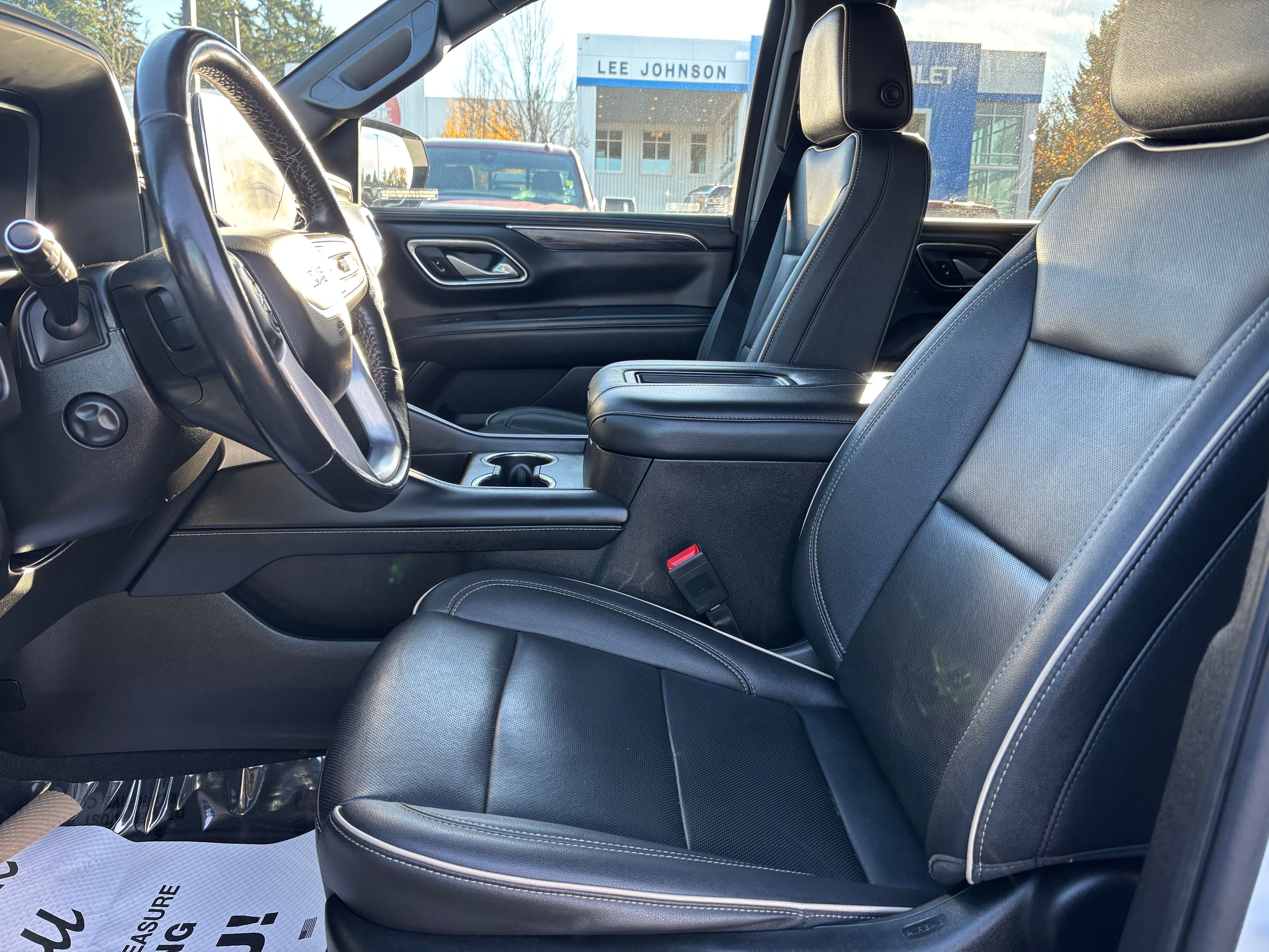 2022 GMC Yukon XL SLT