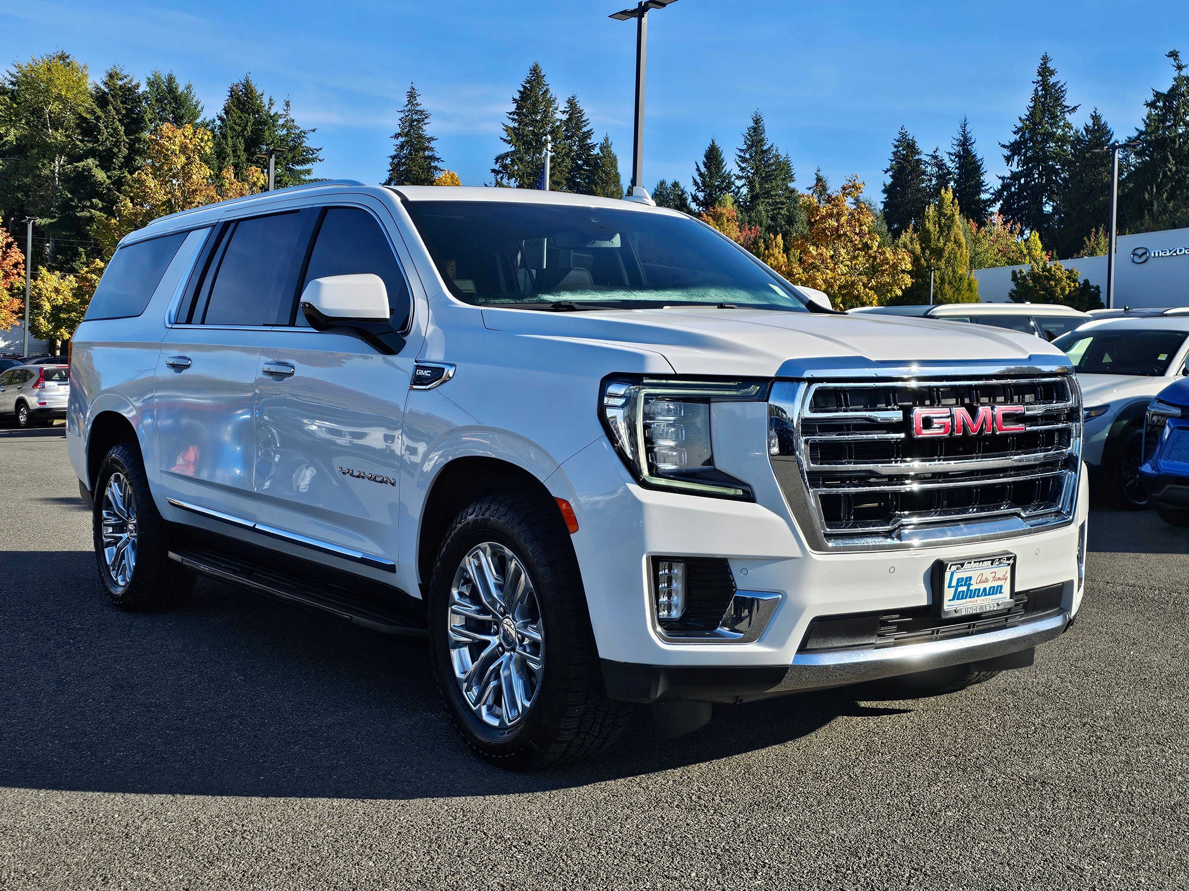 2022 GMC Yukon XL SLT