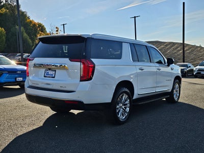 2022 GMC Yukon XL SLT
