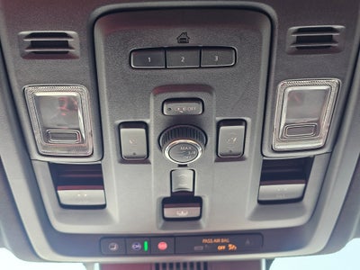 2023 GMC Yukon XL Denali Ultimate
