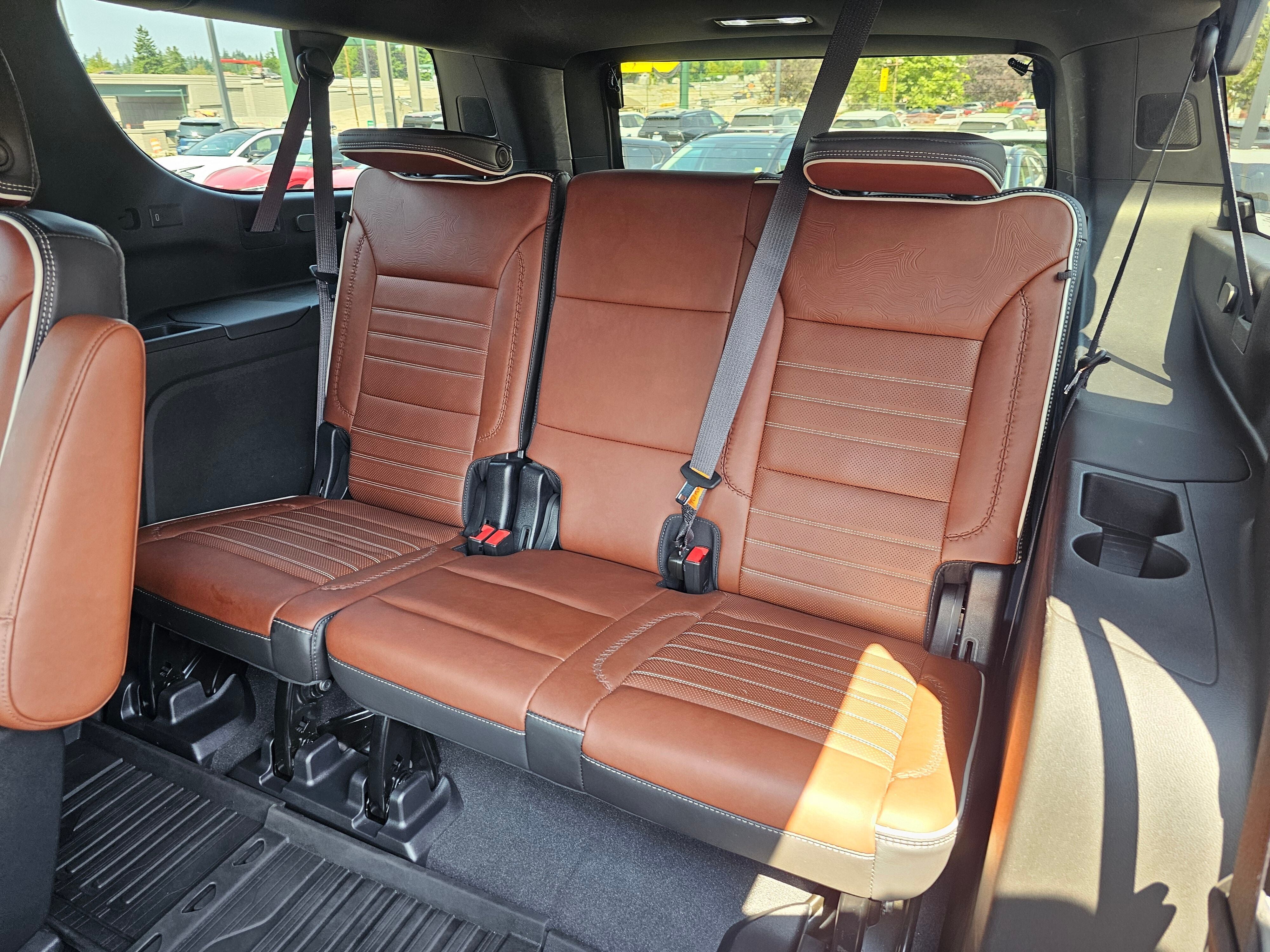2023 GMC Yukon XL Denali Ultimate