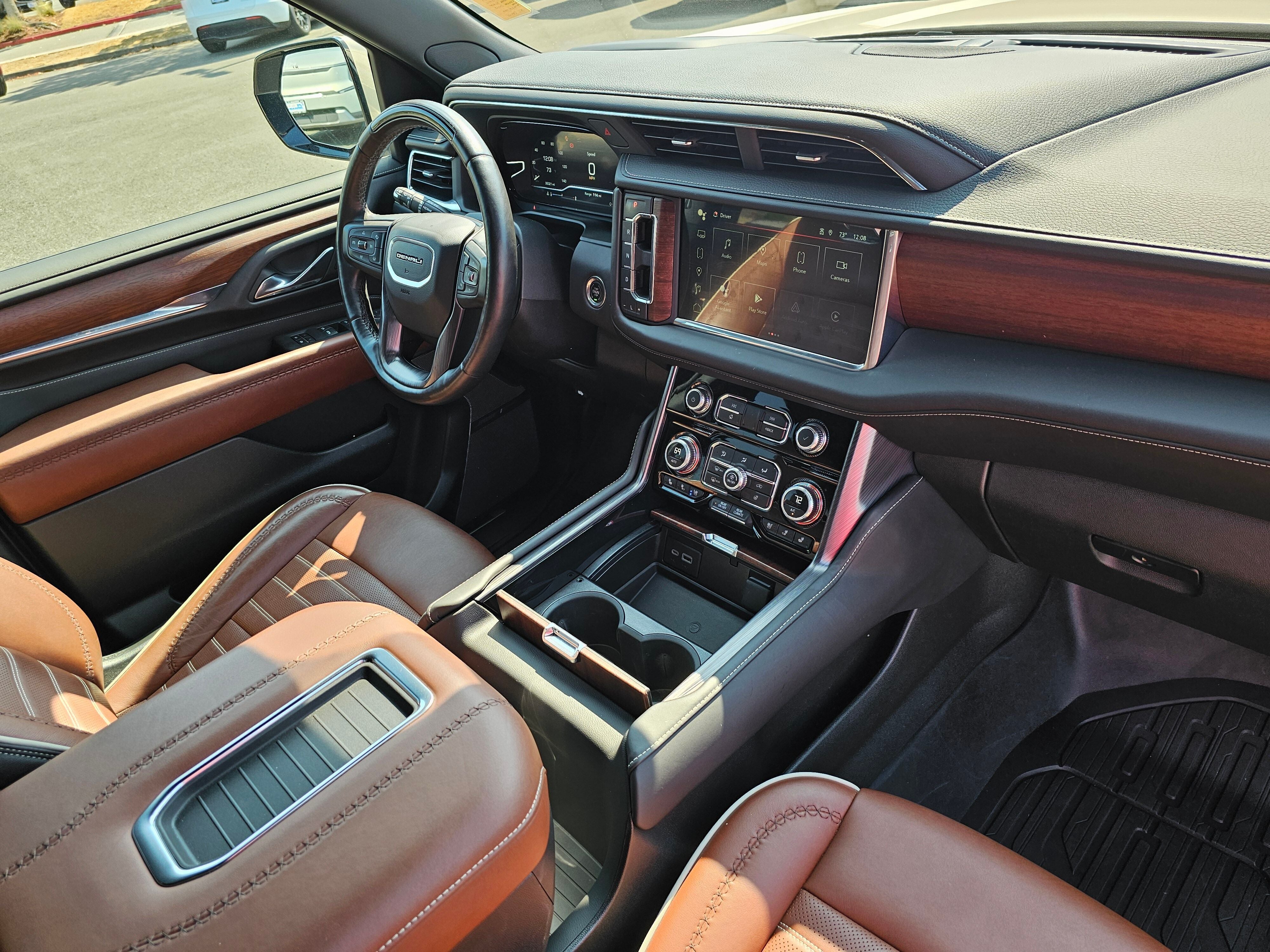 2023 GMC Yukon XL Denali Ultimate