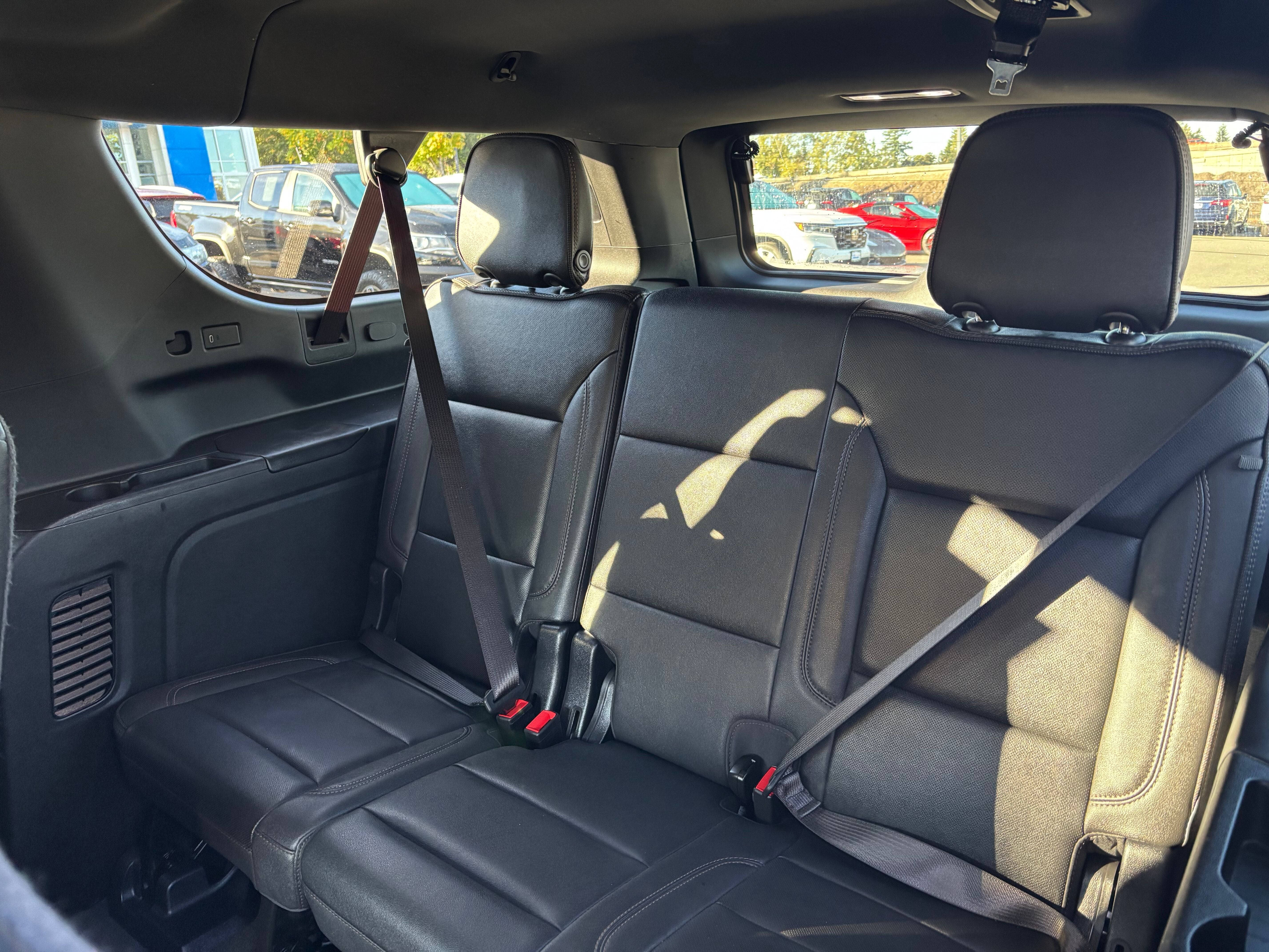 2025 Chevrolet Suburban High Country