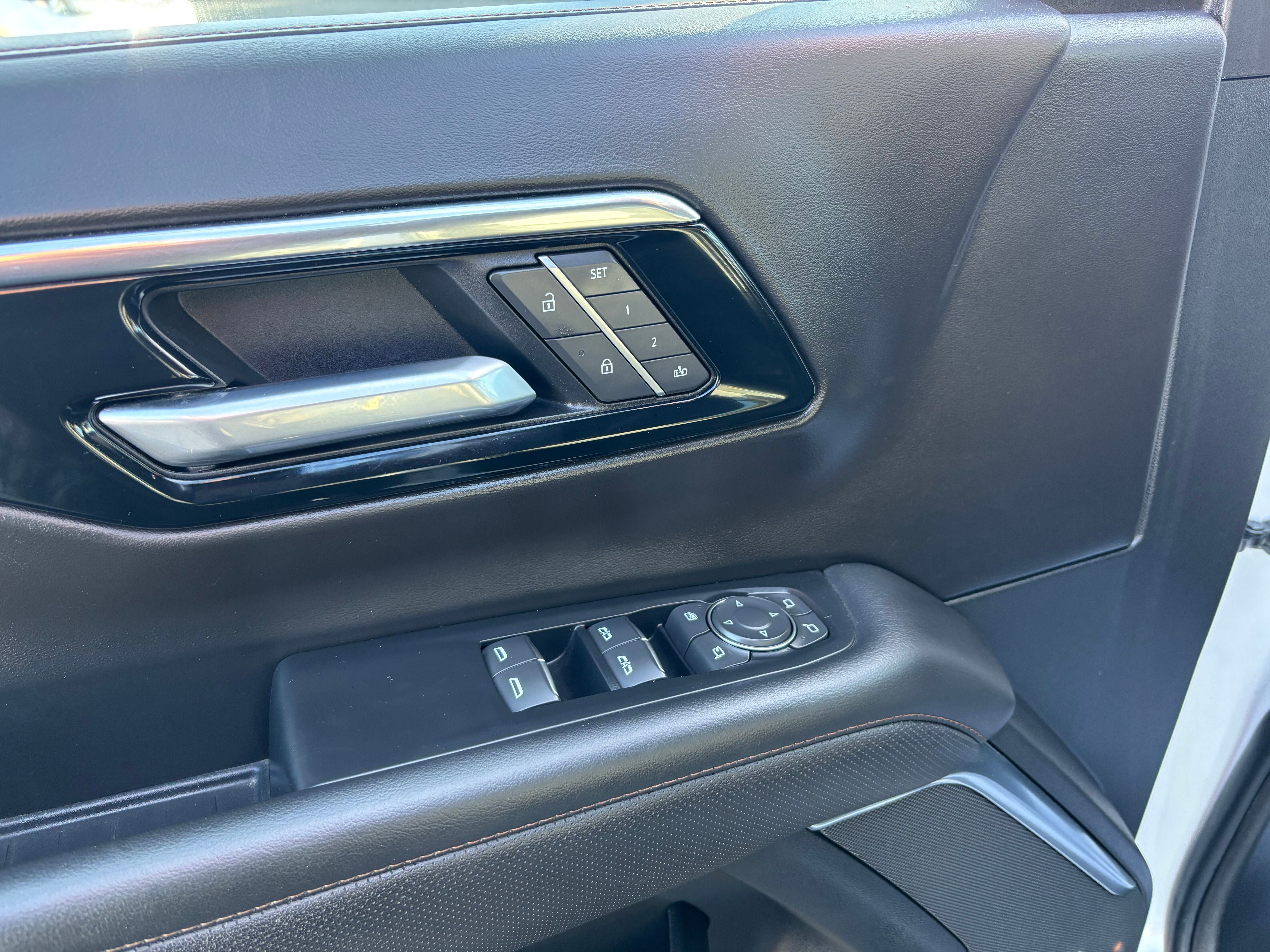 2025 Chevrolet Suburban High Country