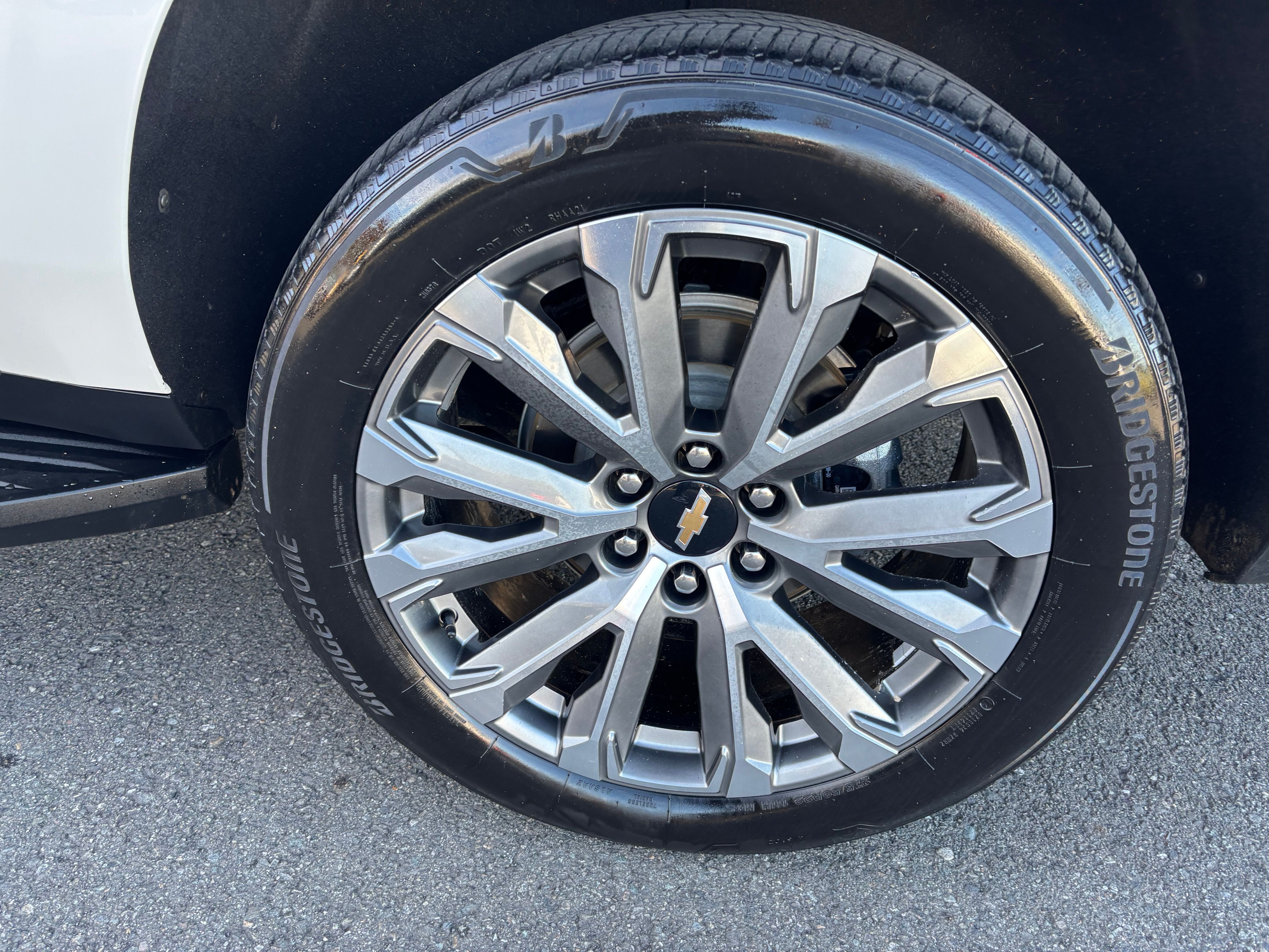 2025 Chevrolet Suburban High Country