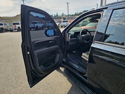 2025 Chevrolet Tahoe RST
