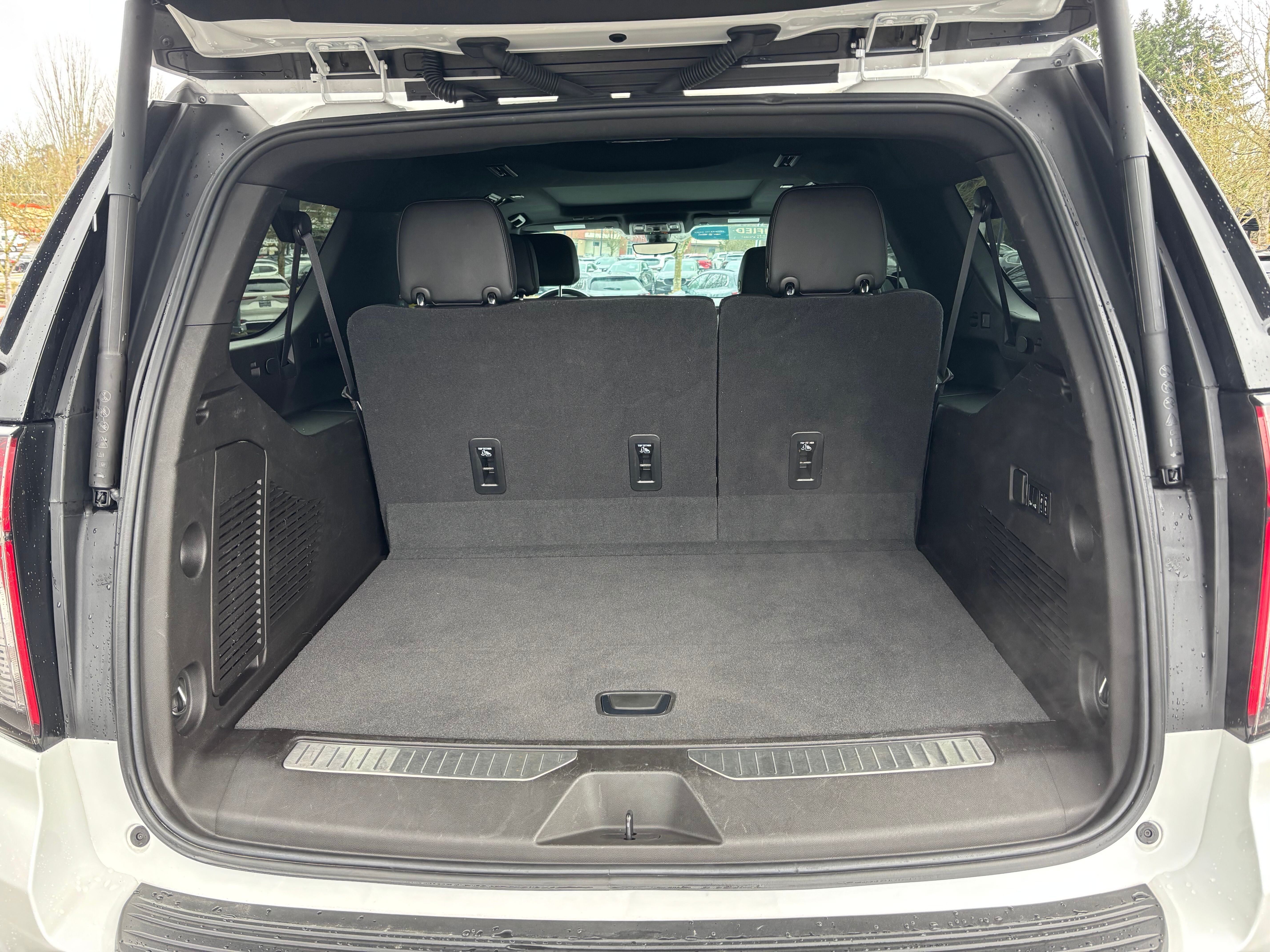 2021 Chevrolet Suburban High Country