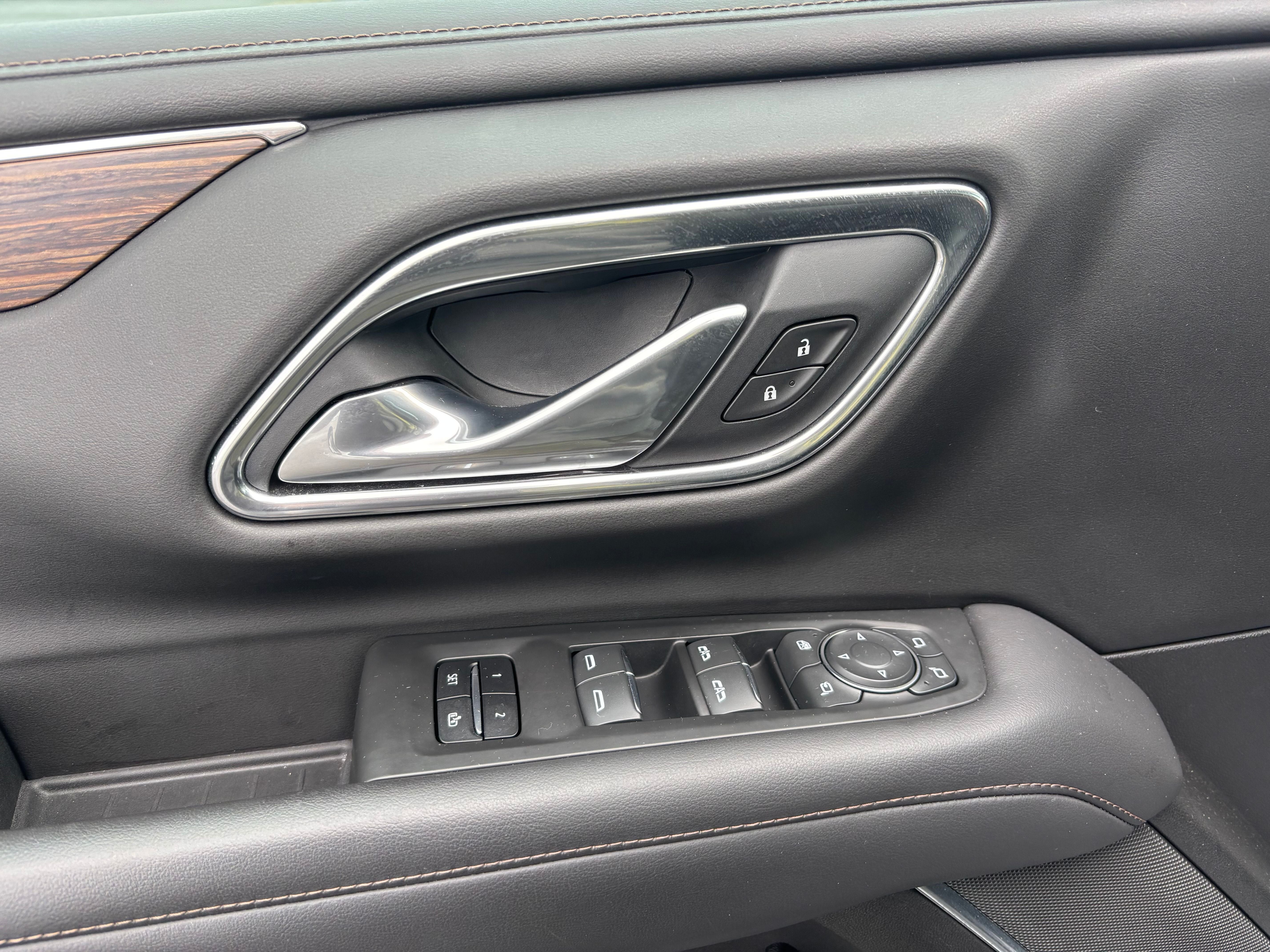 2021 Chevrolet Suburban High Country