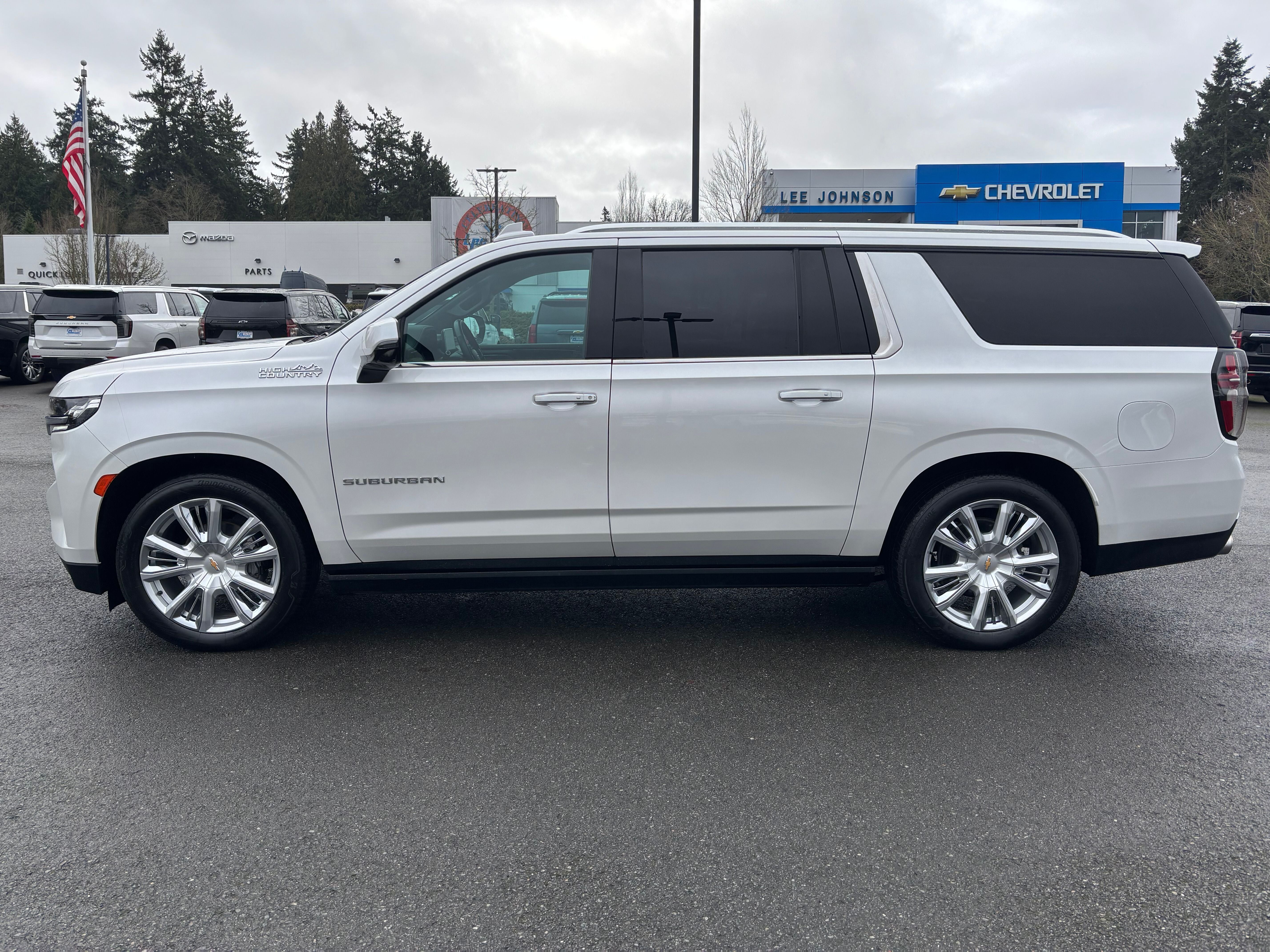 2021 Chevrolet Suburban High Country