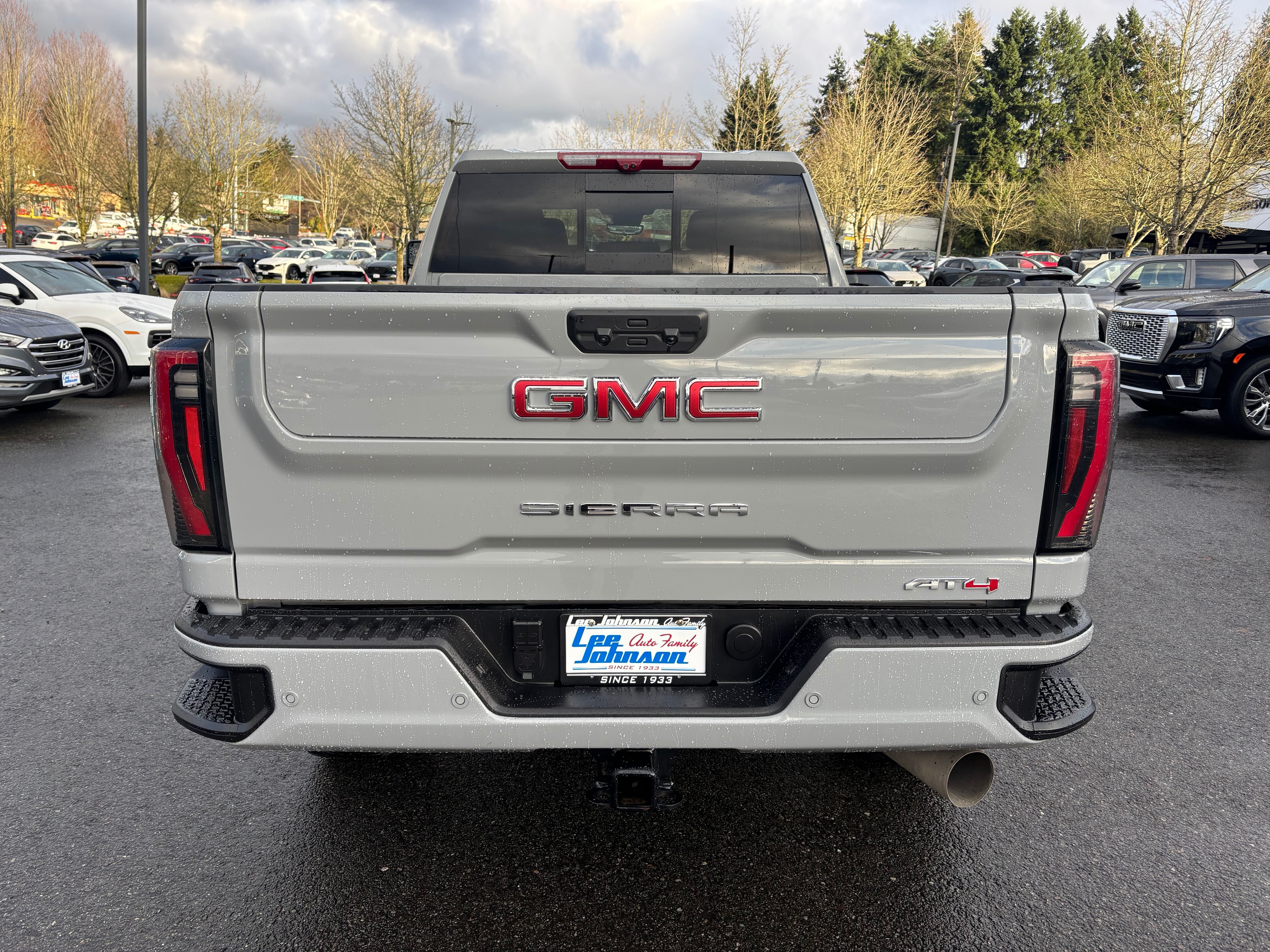 2025 GMC Sierra 3500 HD AT4