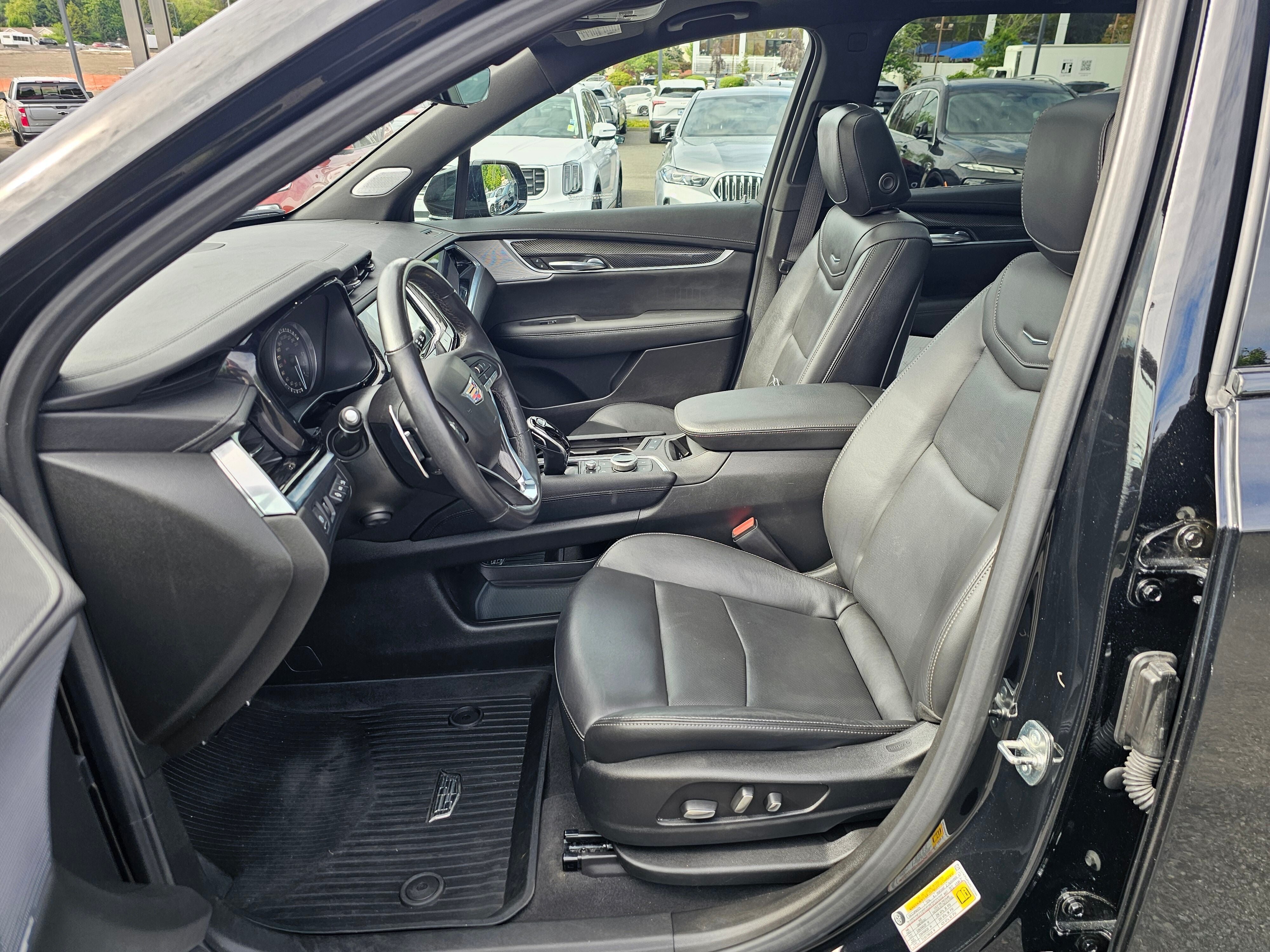 2024 Cadillac XT6 Sport