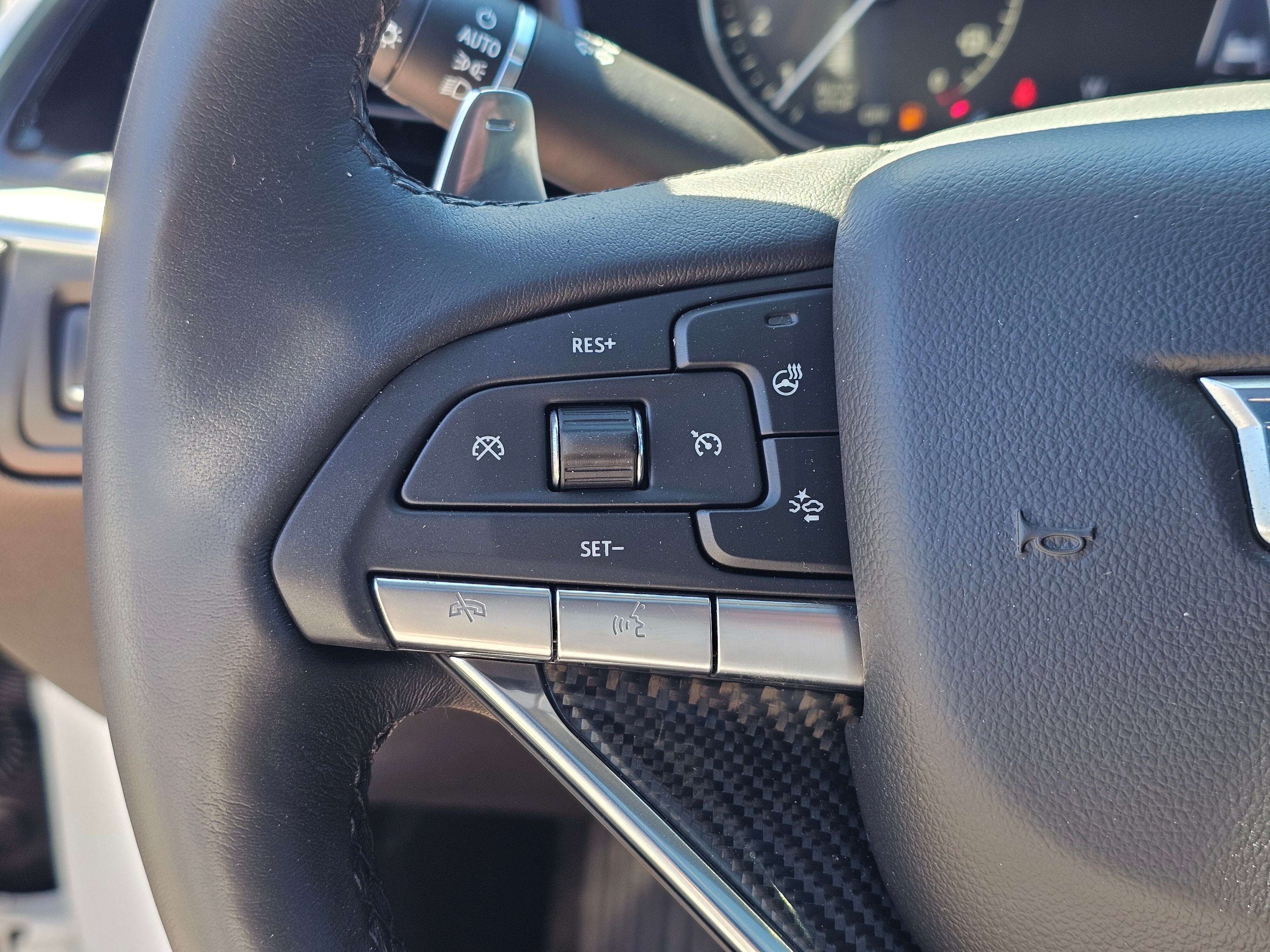 2022 Cadillac XT6 Sport