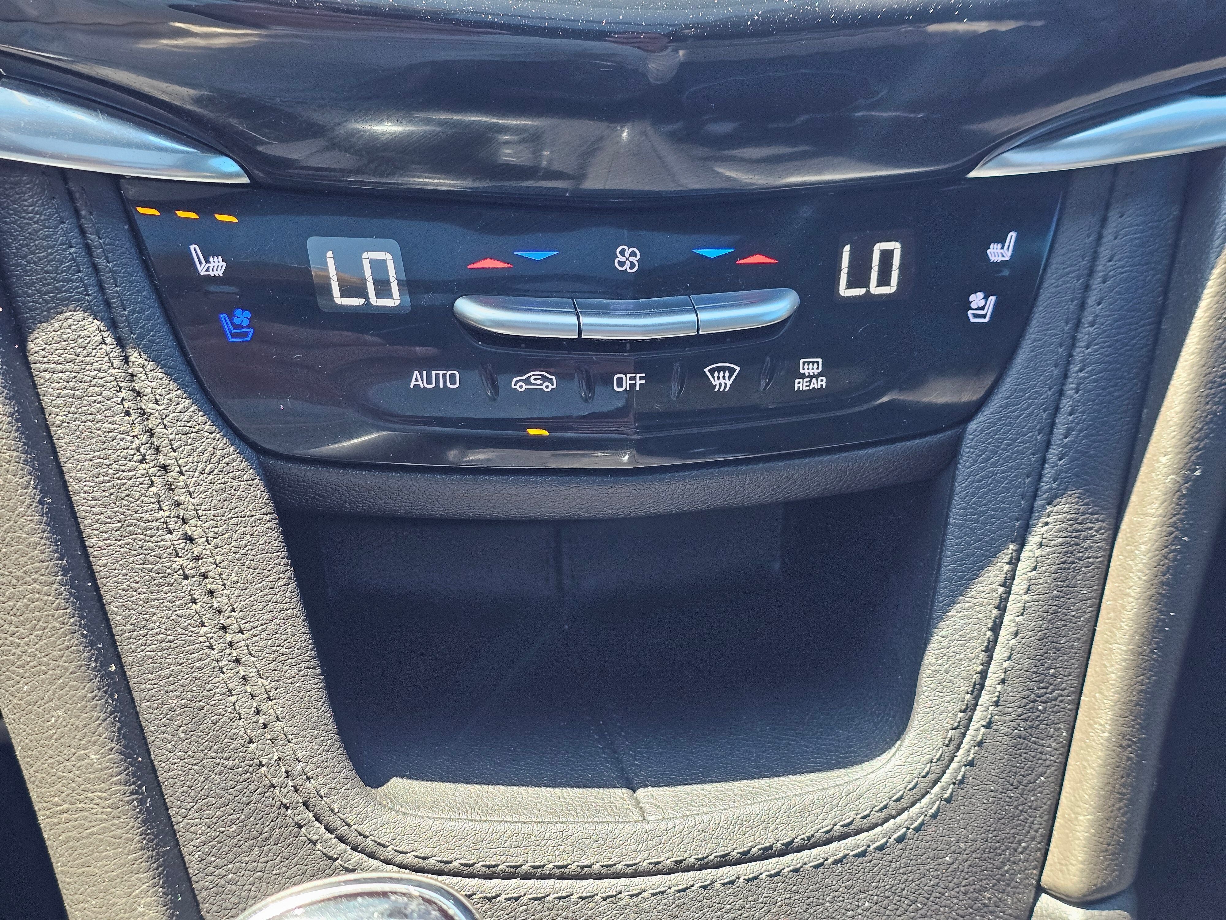 2022 Cadillac XT6 Sport