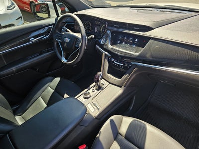 2022 Cadillac XT6 Sport