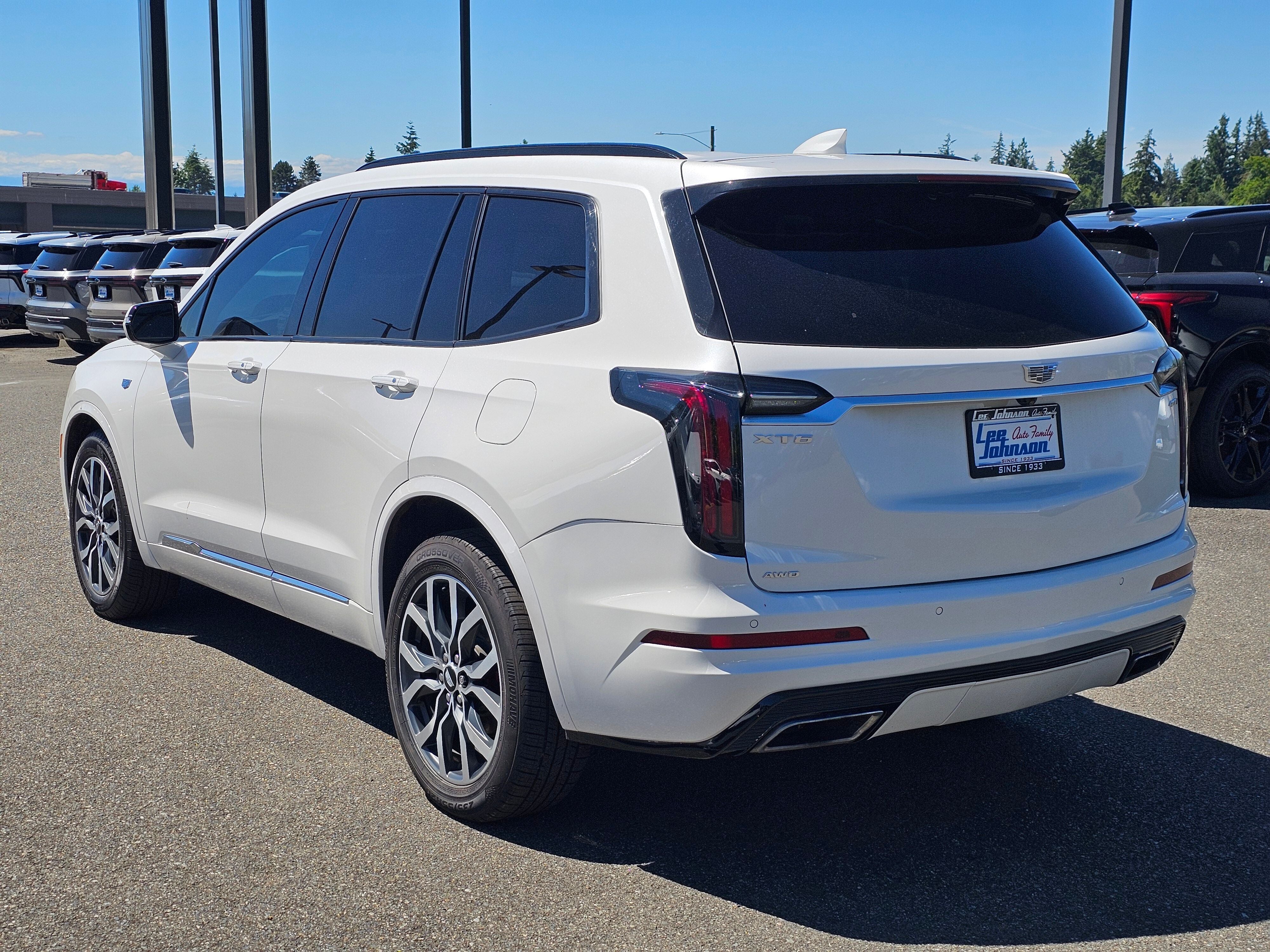 2022 Cadillac XT6 Sport