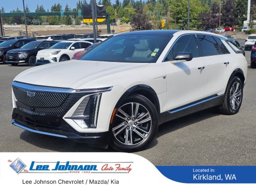 2024 Cadillac LYRIQ Luxury 1