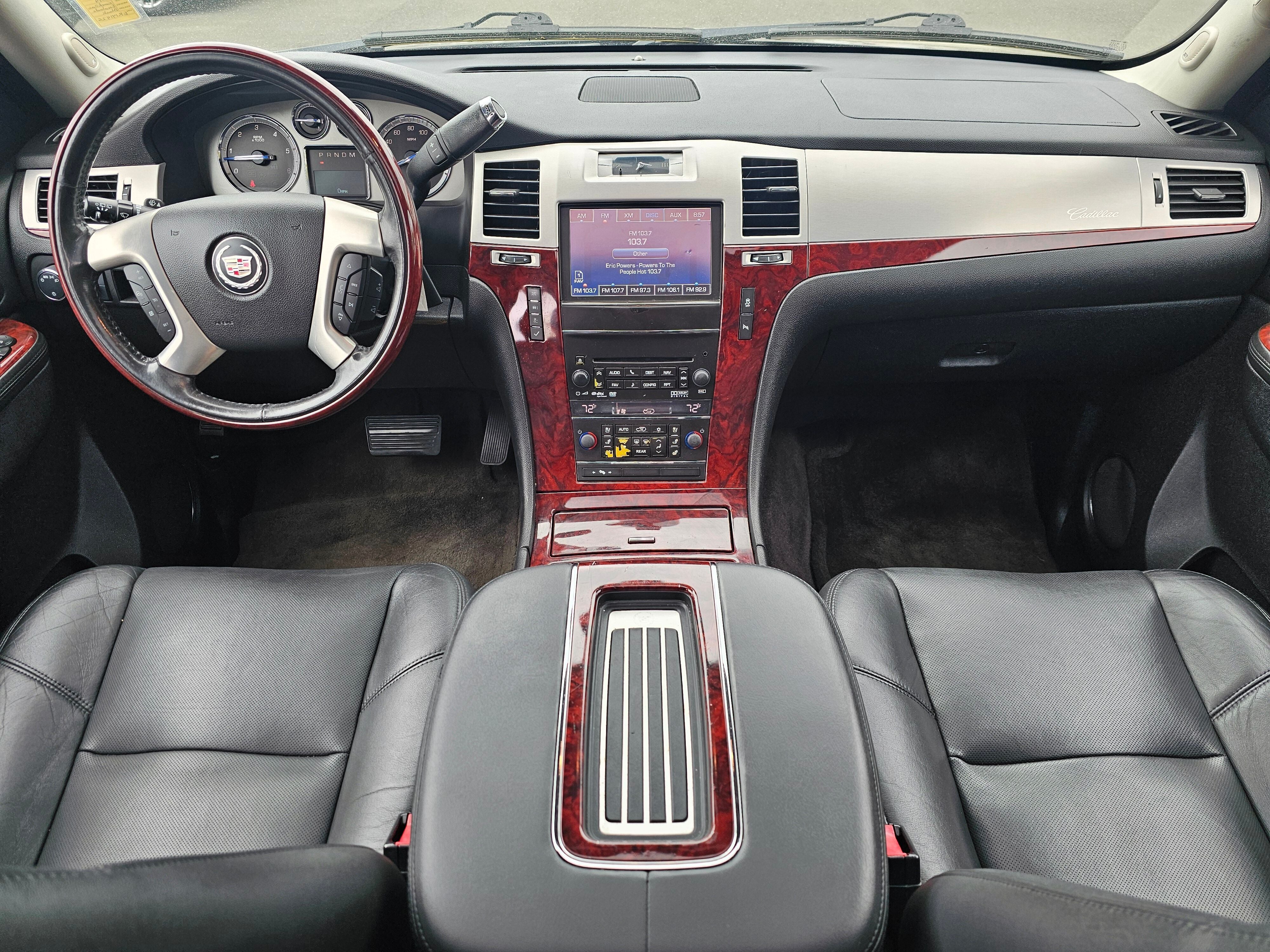 2014 Cadillac Escalade Luxury