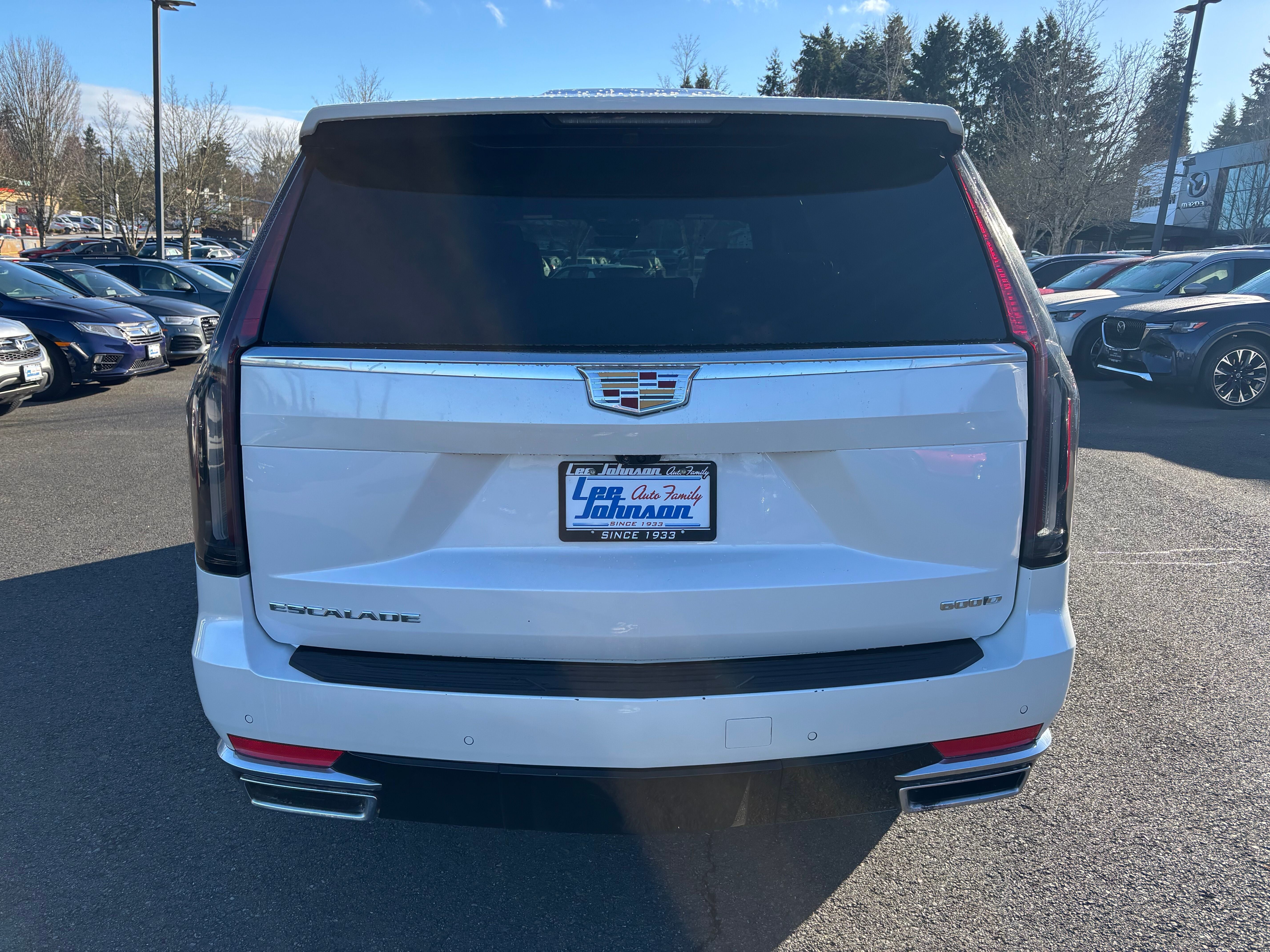 2023 Cadillac Escalade Premium Luxury