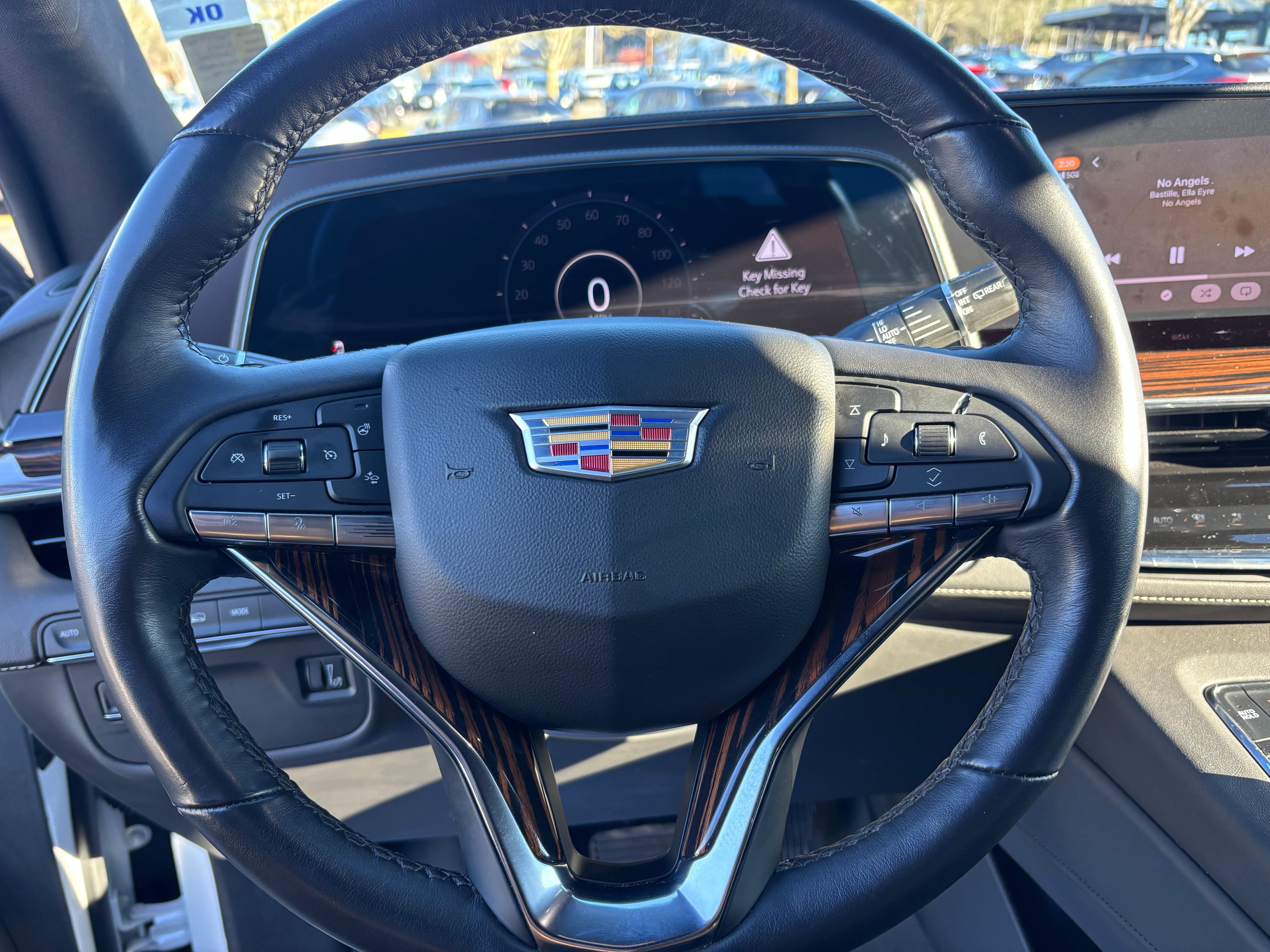 2024 Cadillac Escalade ESV Luxury