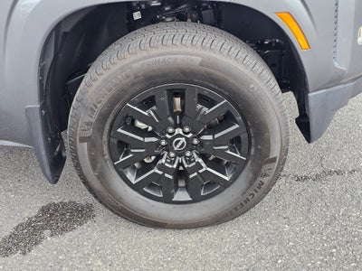 2022 Nissan Frontier Crew Cab SV 4x4