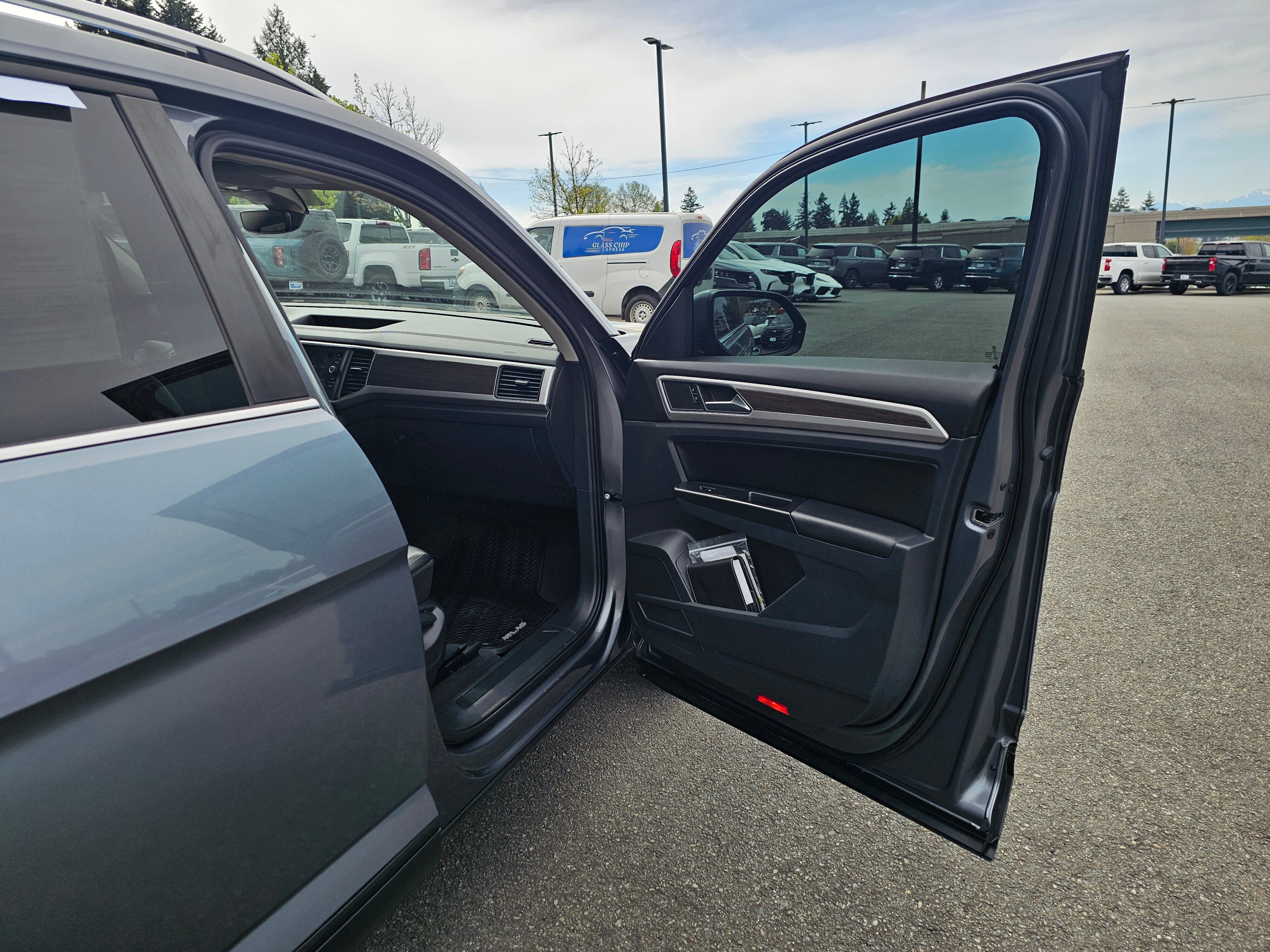 2019 Volkswagen Atlas 3.6L V6 SE w/Technology