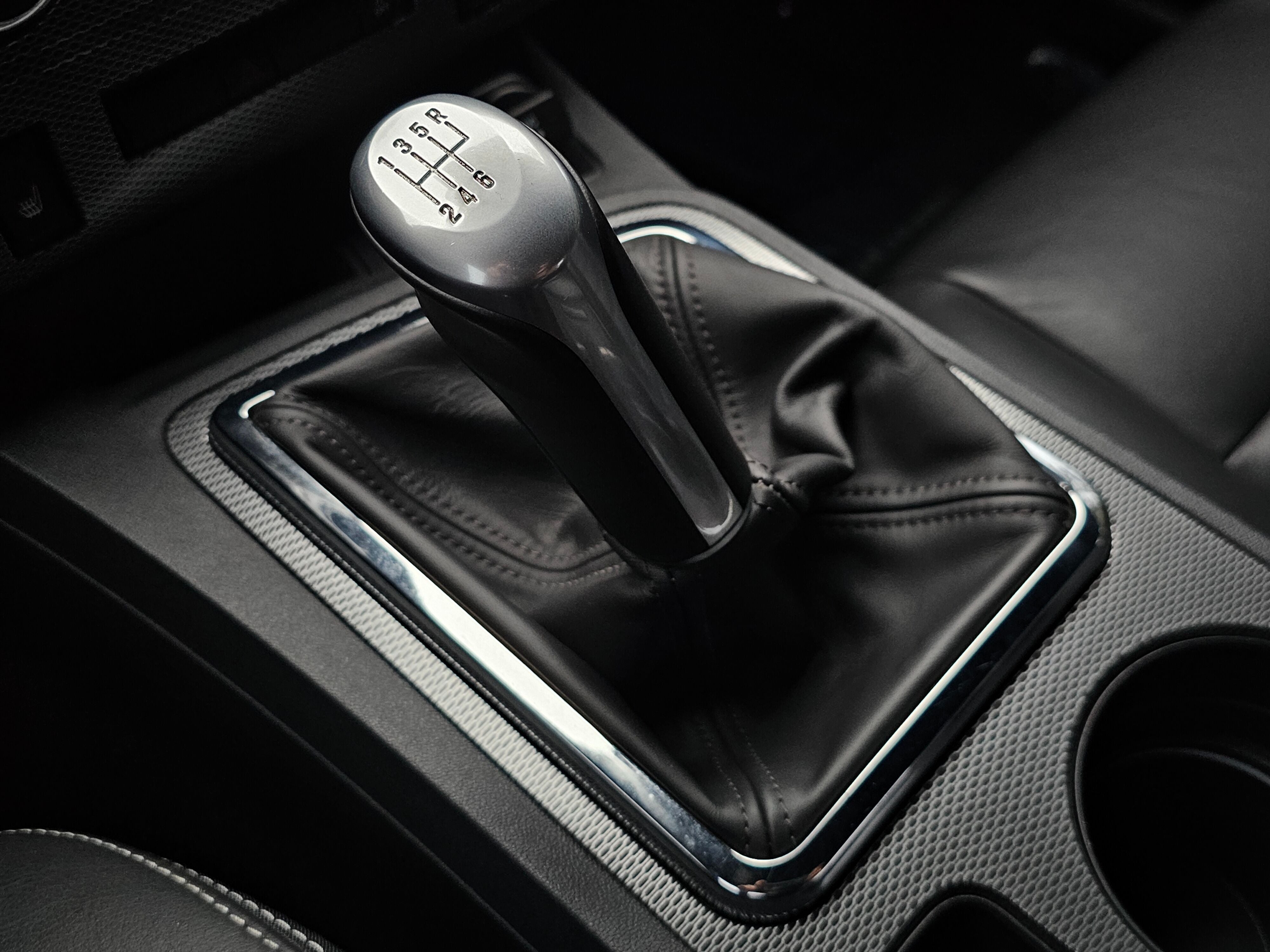 2013 Dodge Challenger R/T Plus