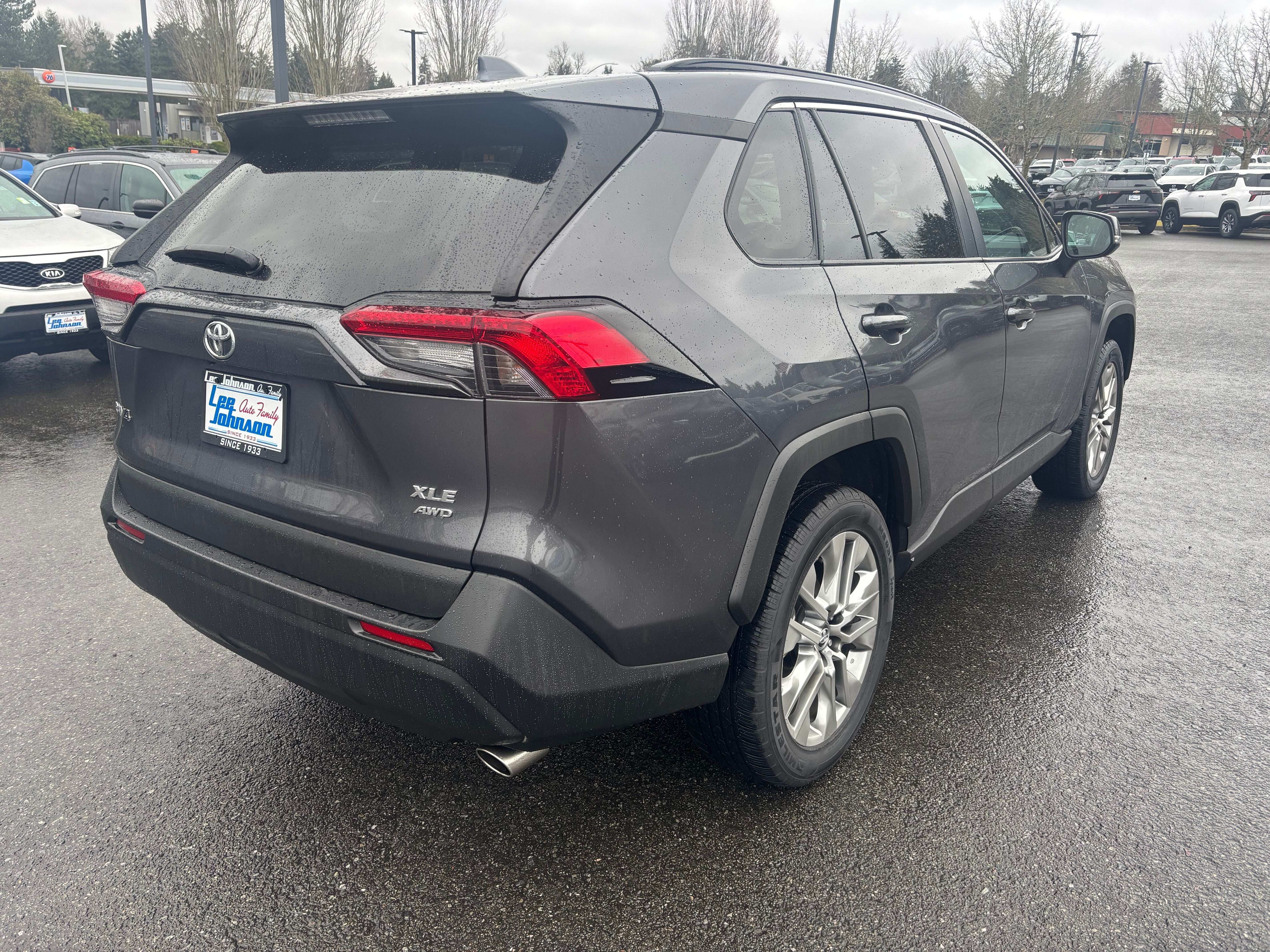 2019 Toyota RAV4 XLE Premium
