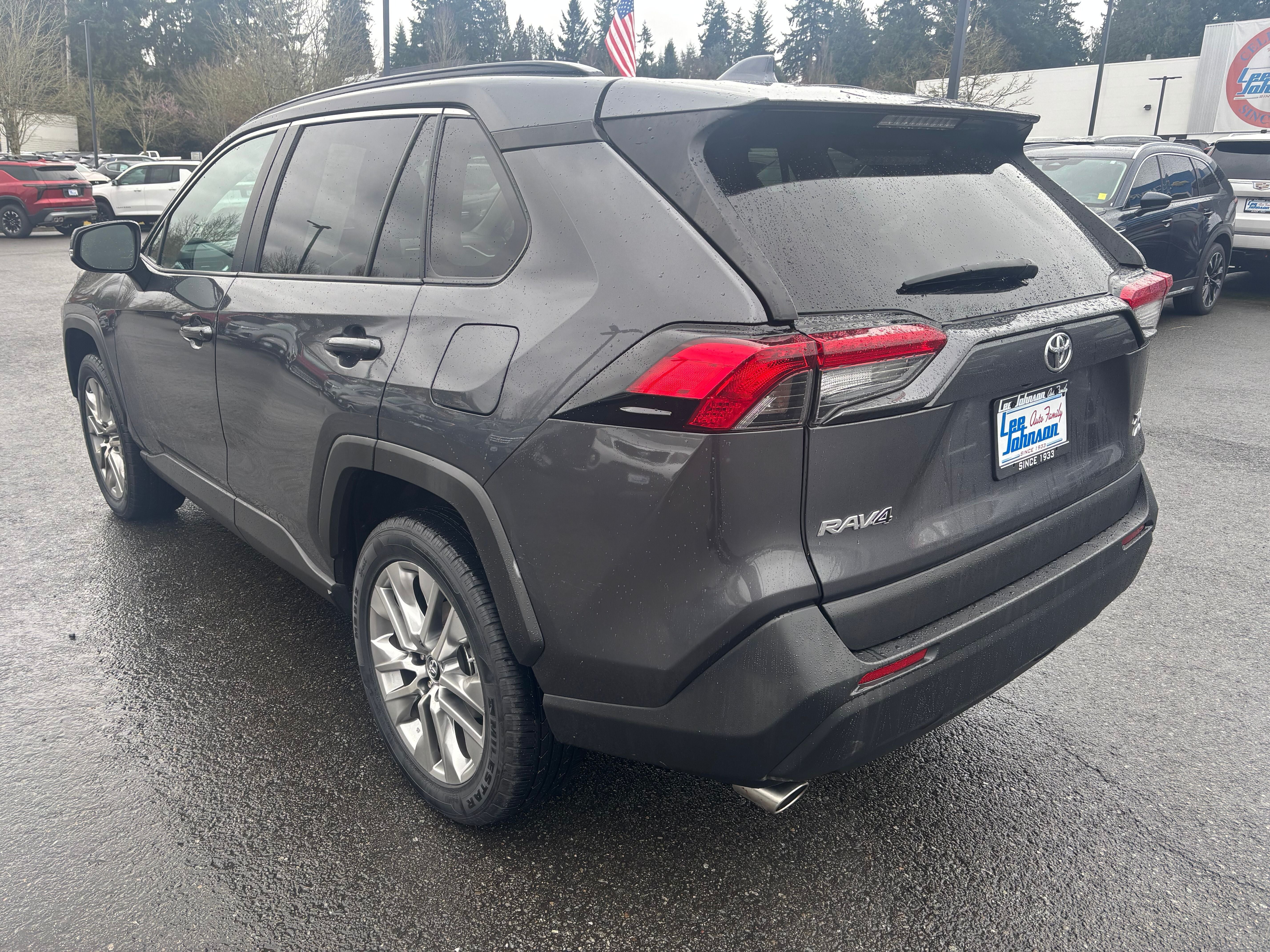 2019 Toyota RAV4 XLE Premium