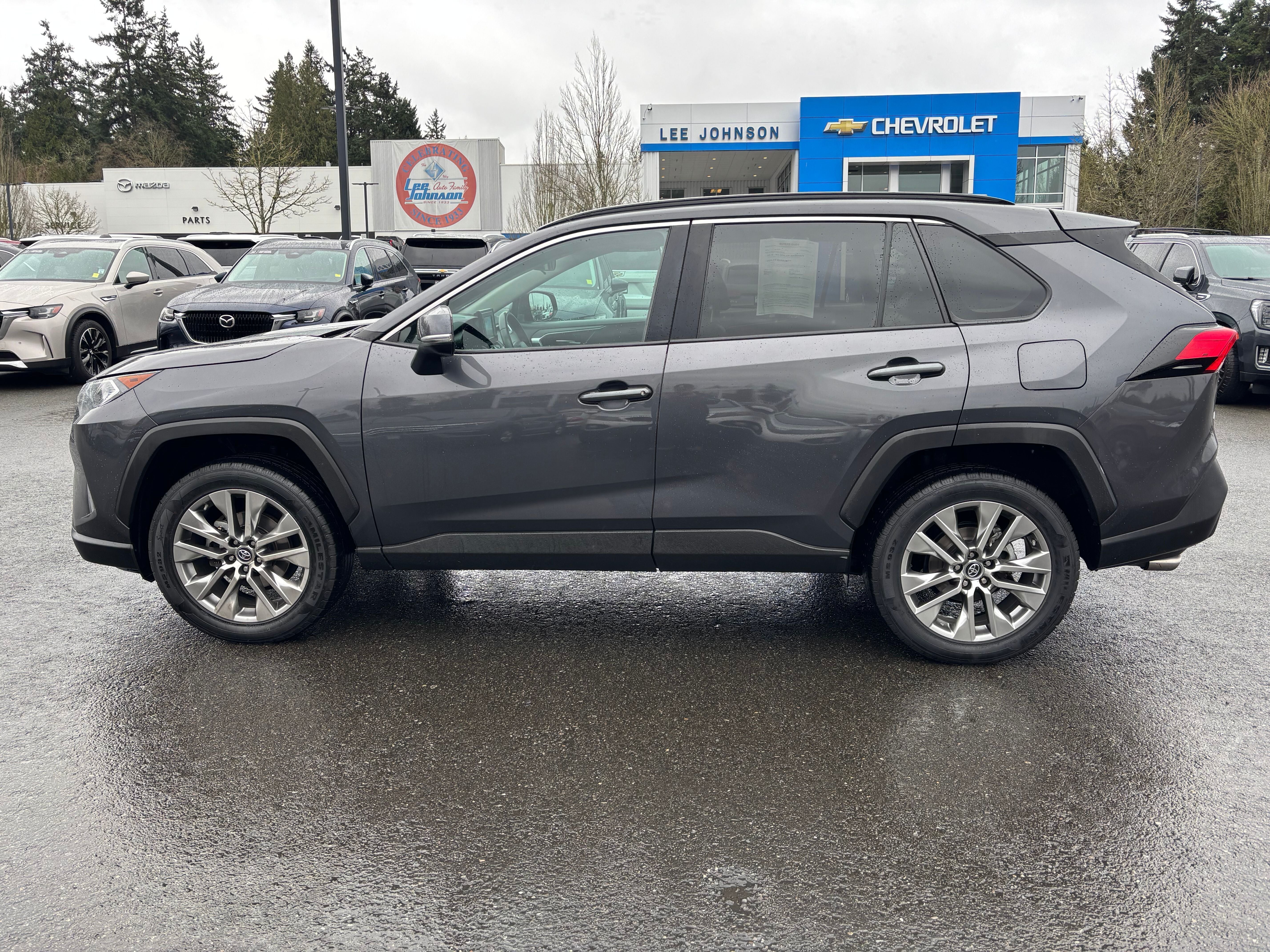 2019 Toyota RAV4 XLE Premium