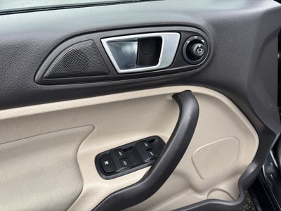 2015 Ford Fiesta SE