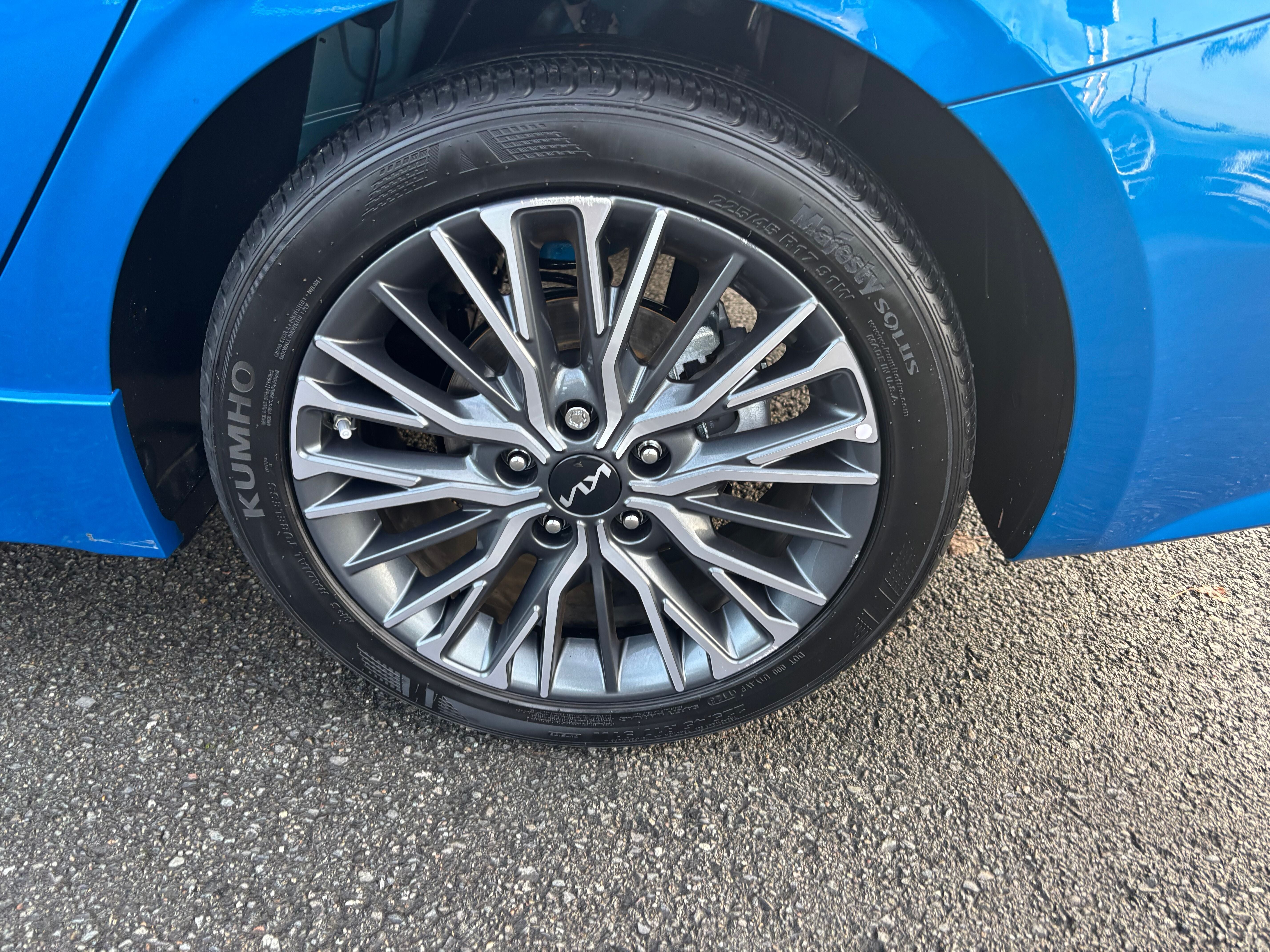 2023 Kia Forte GT-Line