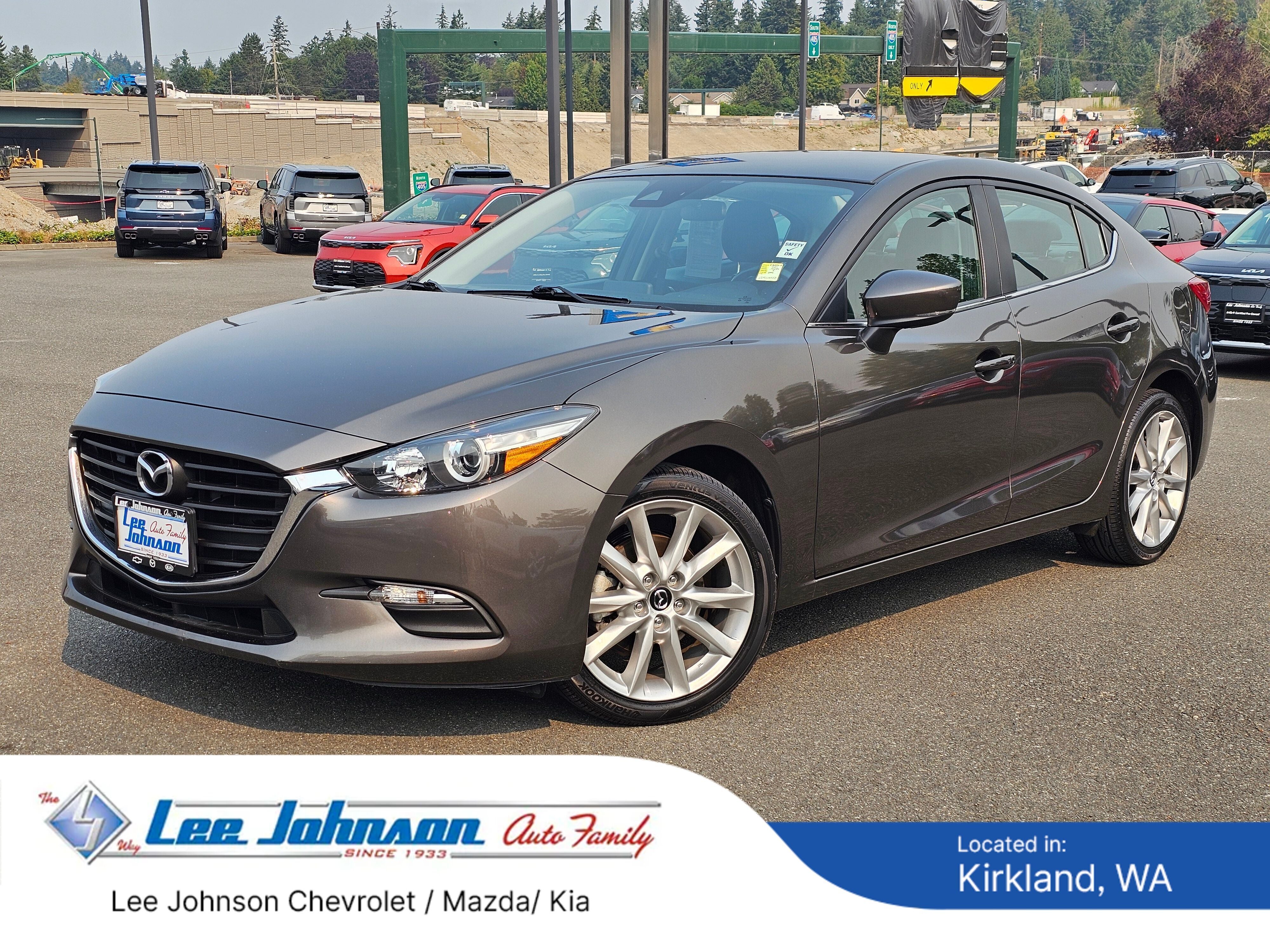 2017 Mazda Mazda3 4-Door Touring