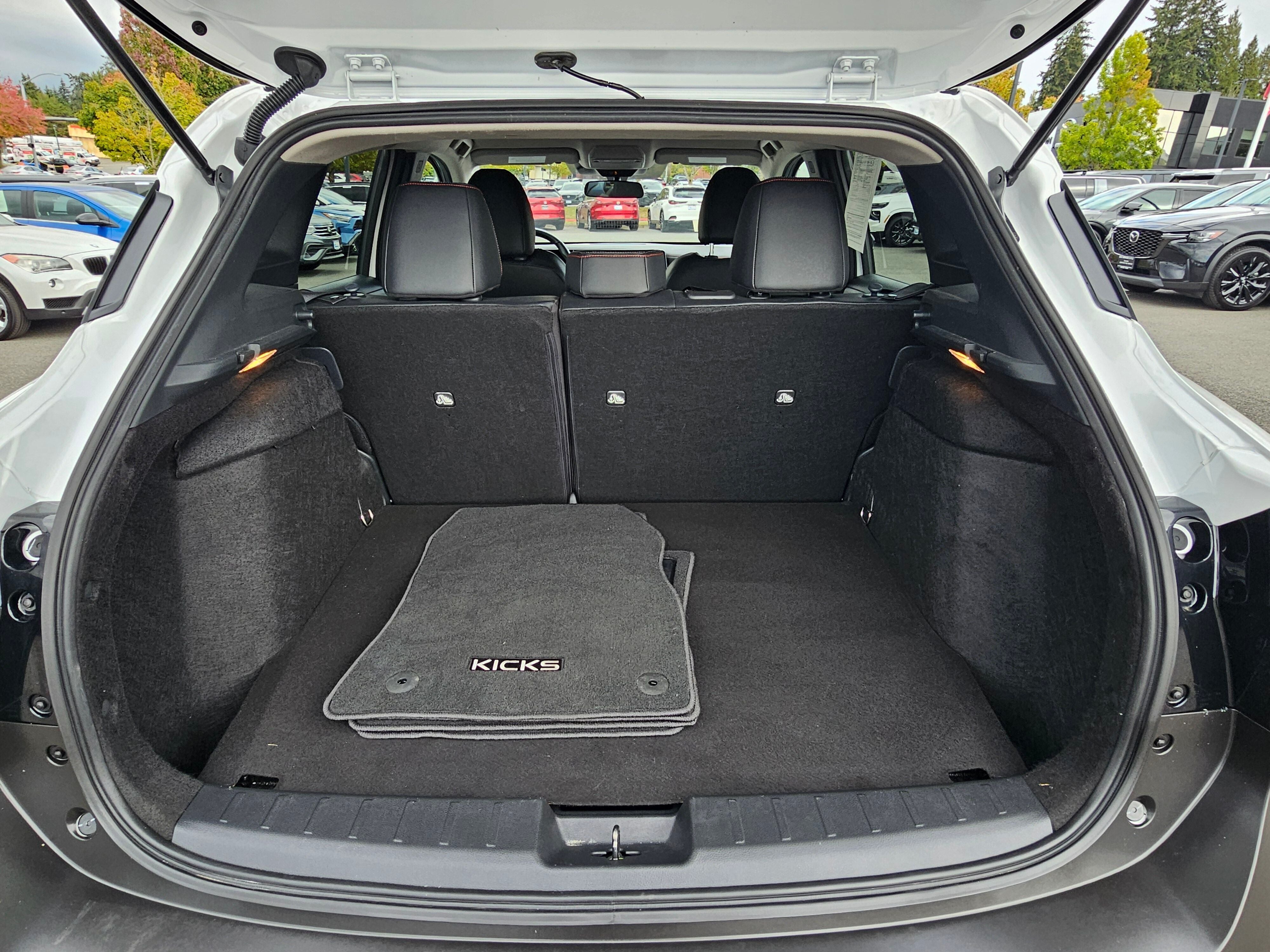 2025 Nissan Kicks SR Intelligent AWD