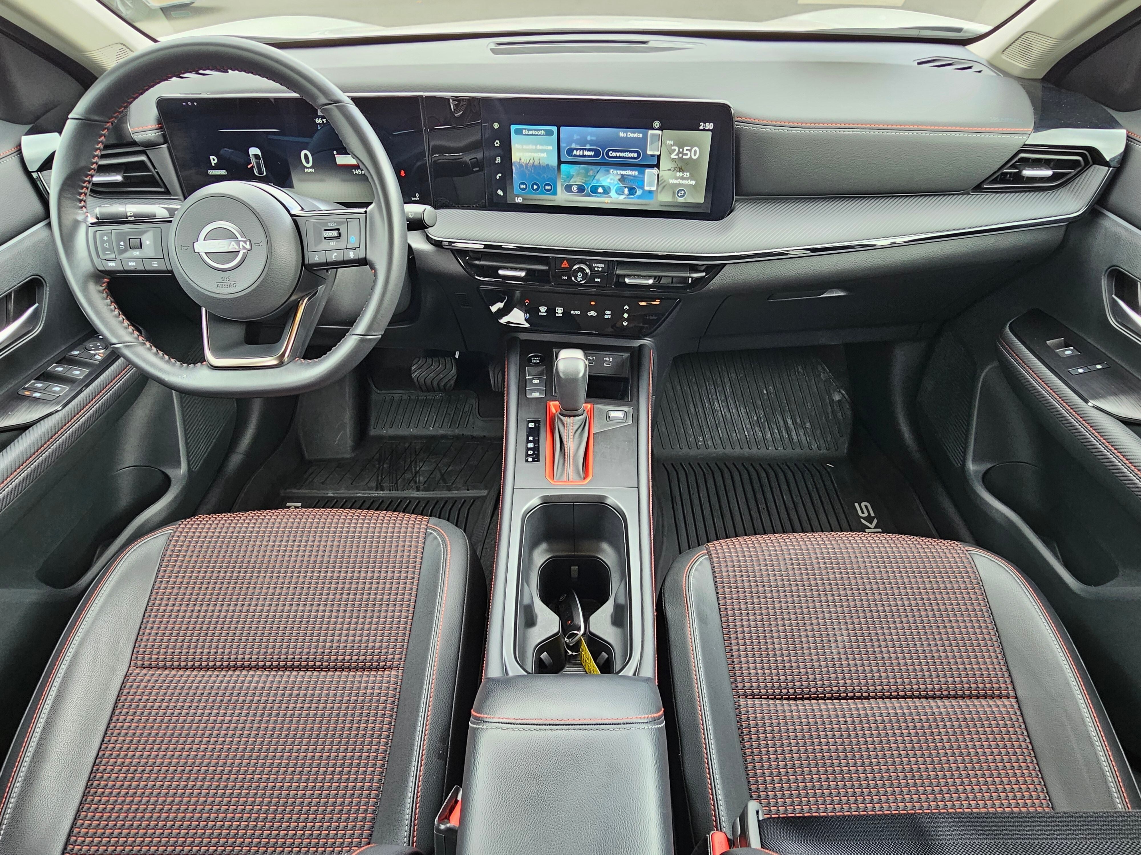 2025 Nissan Kicks SR Intelligent AWD
