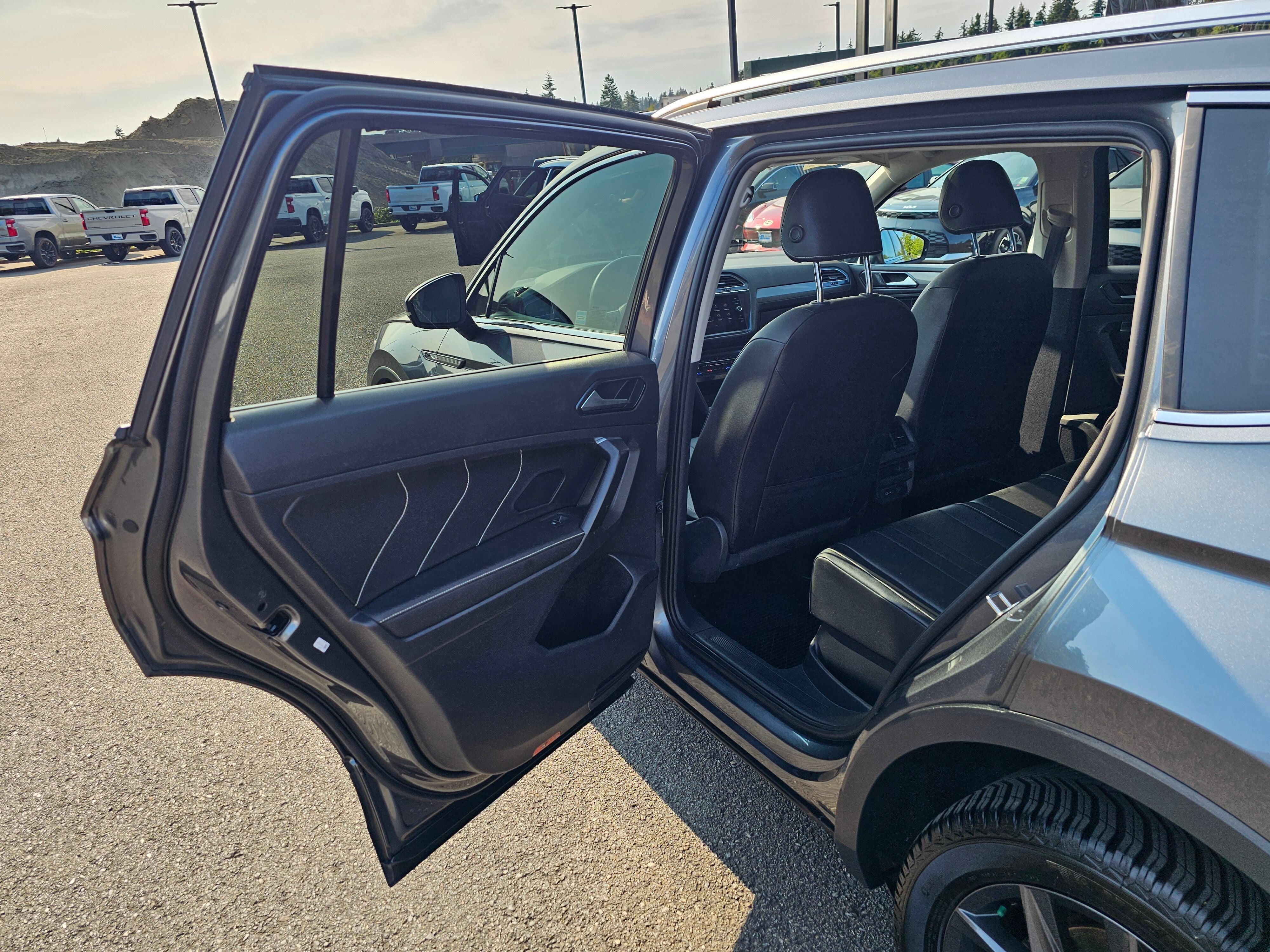 2022 Volkswagen Tiguan SE