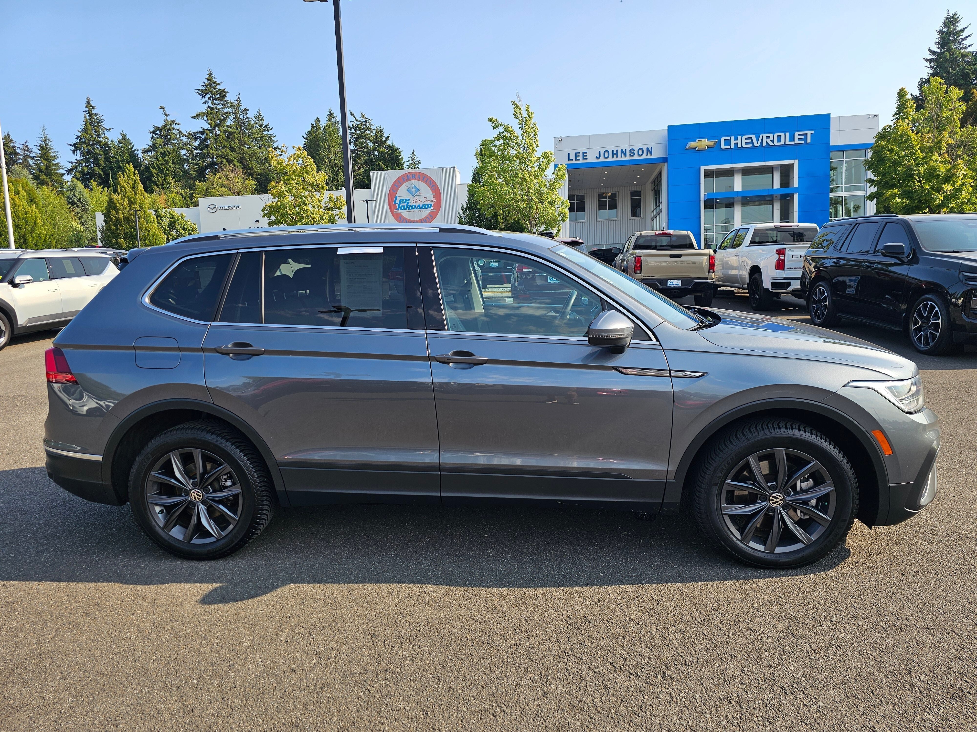 2022 Volkswagen Tiguan SE