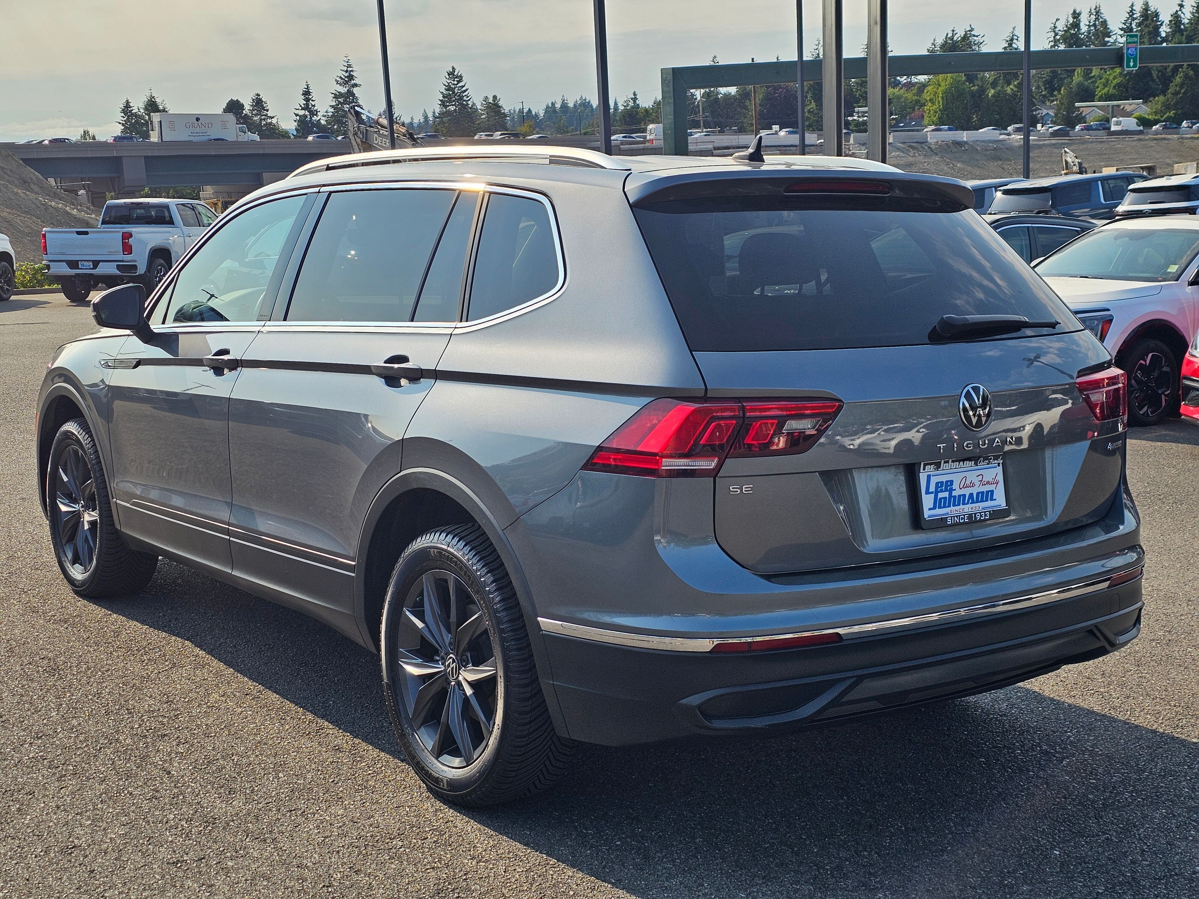 2022 Volkswagen Tiguan SE