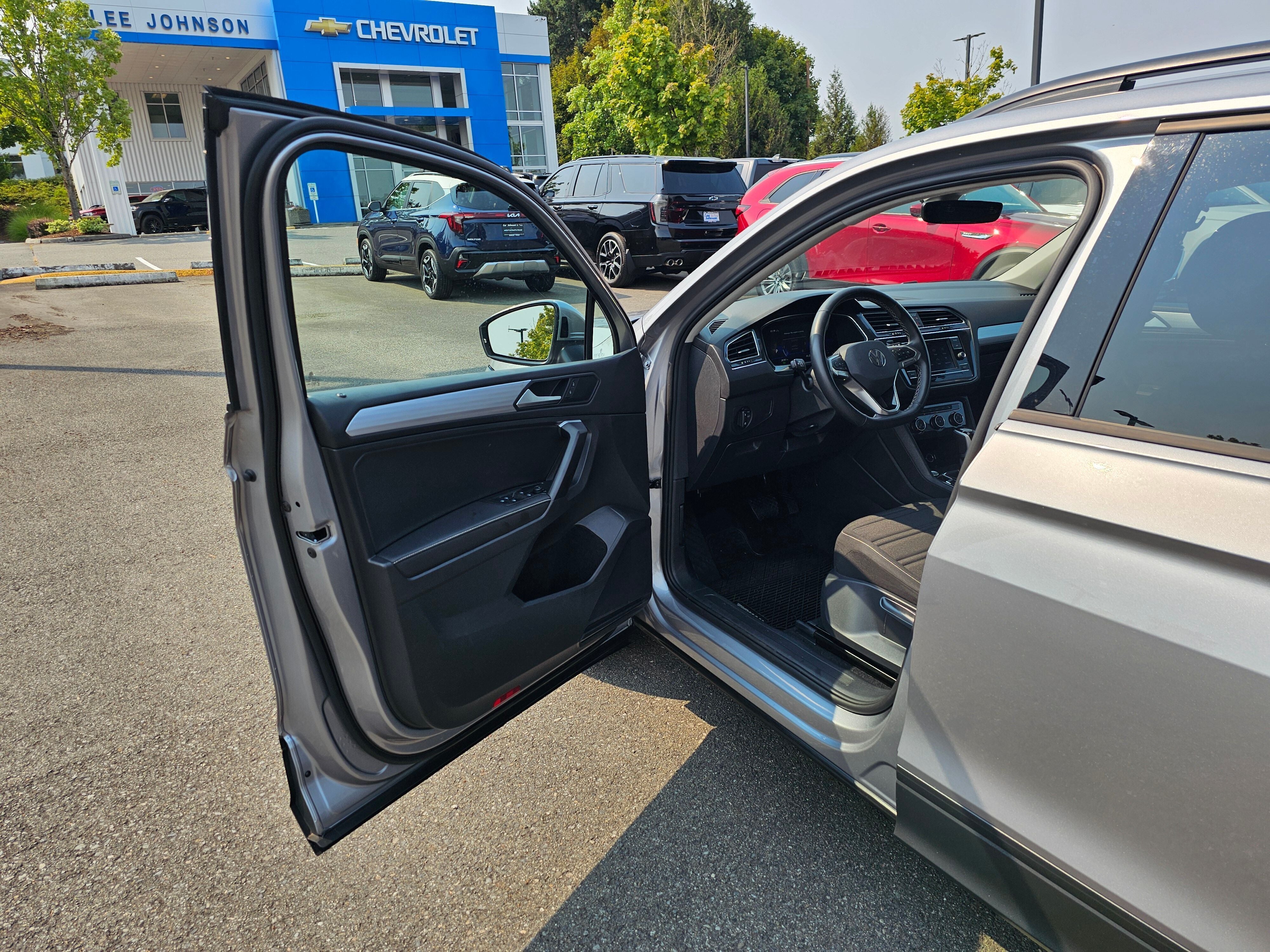 2024 Volkswagen Tiguan 2.0T S