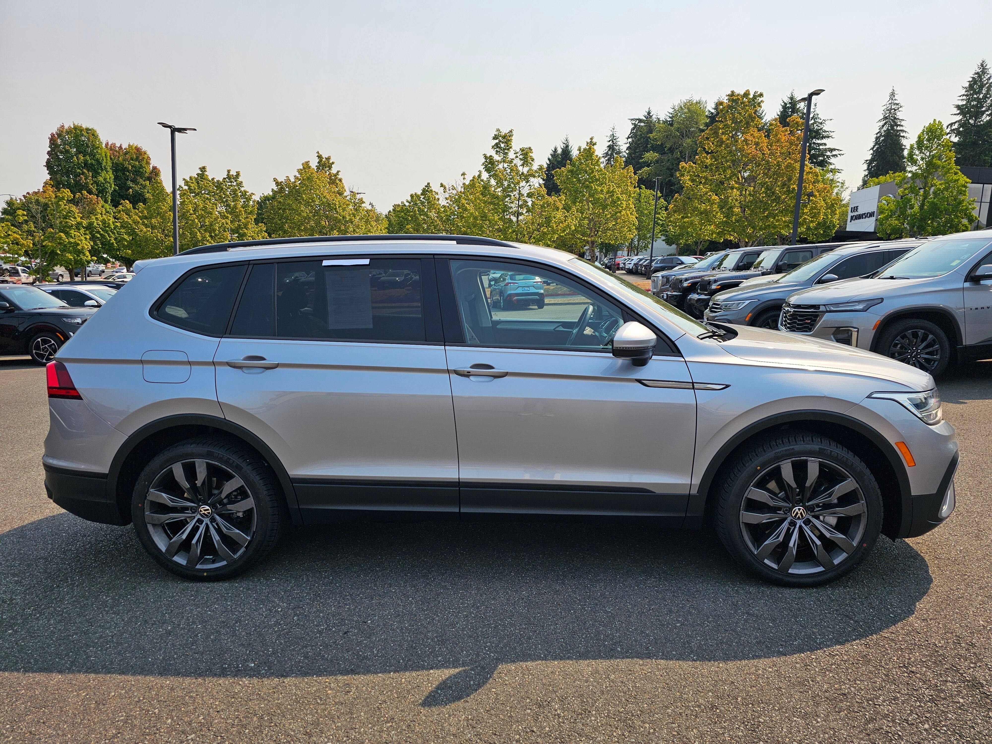 2024 Volkswagen Tiguan 2.0T S