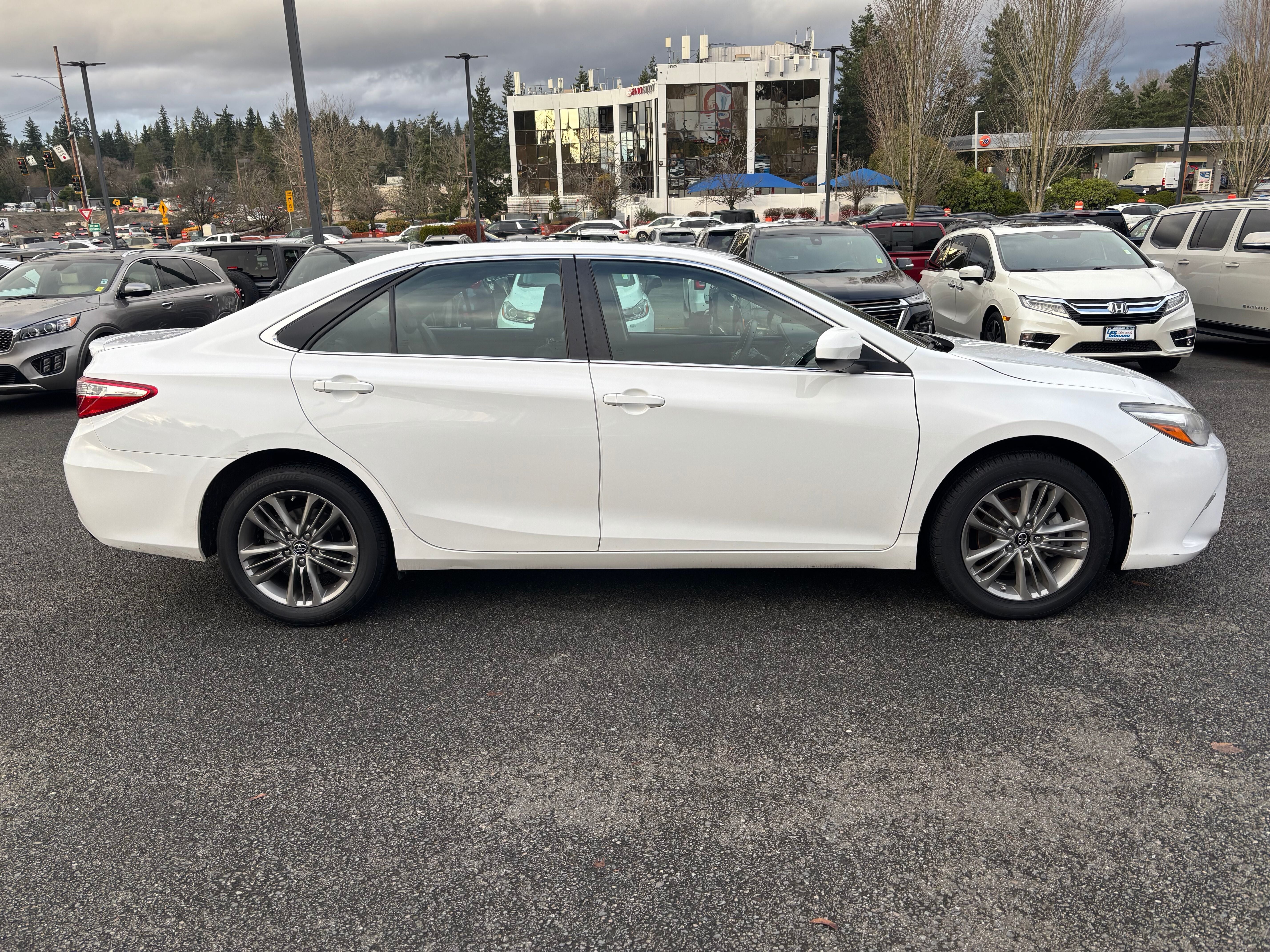 2017 Toyota Camry XLE