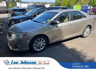 2014 Toyota Camry SE
