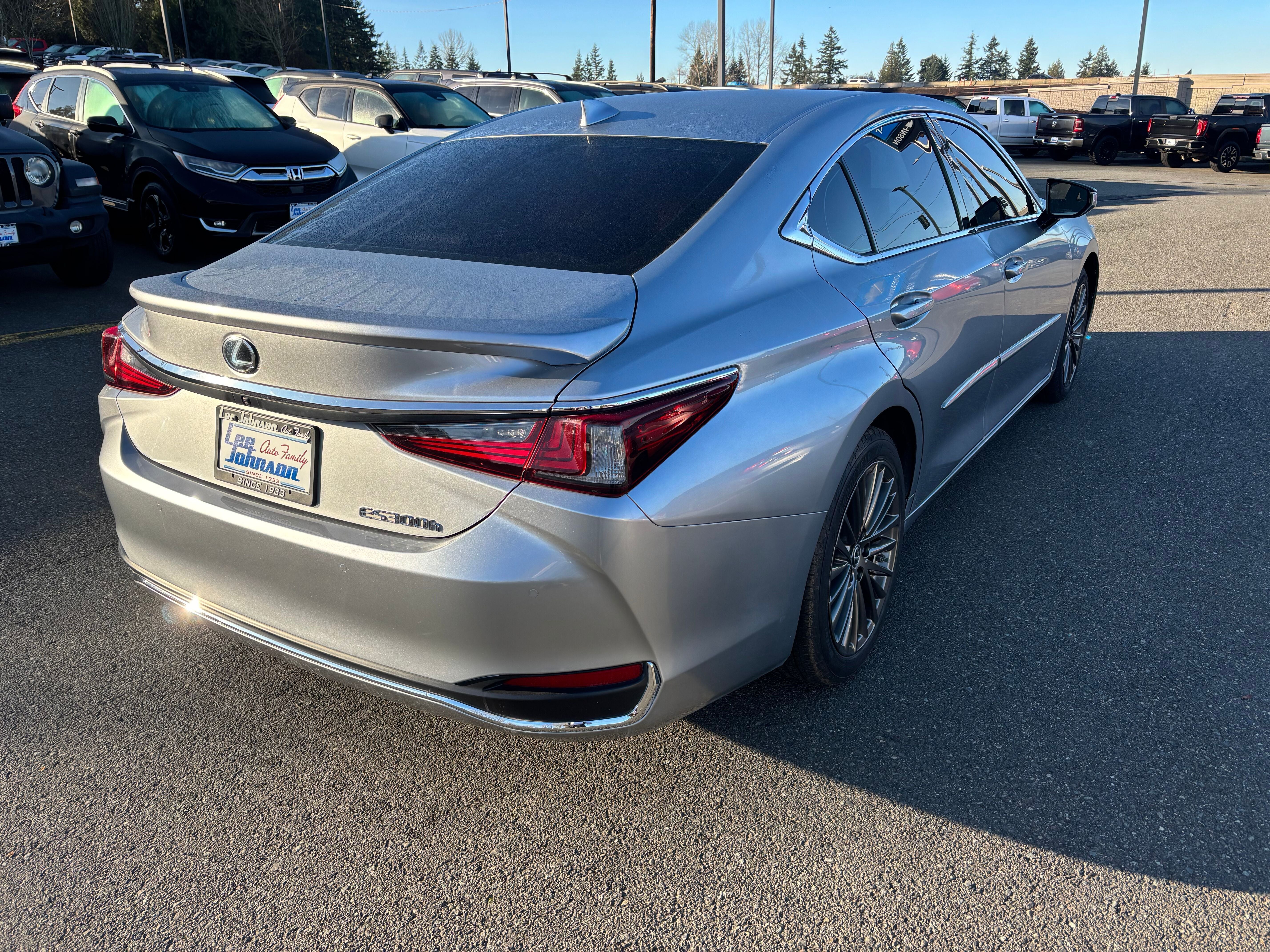 2023 Lexus ES ES 300h